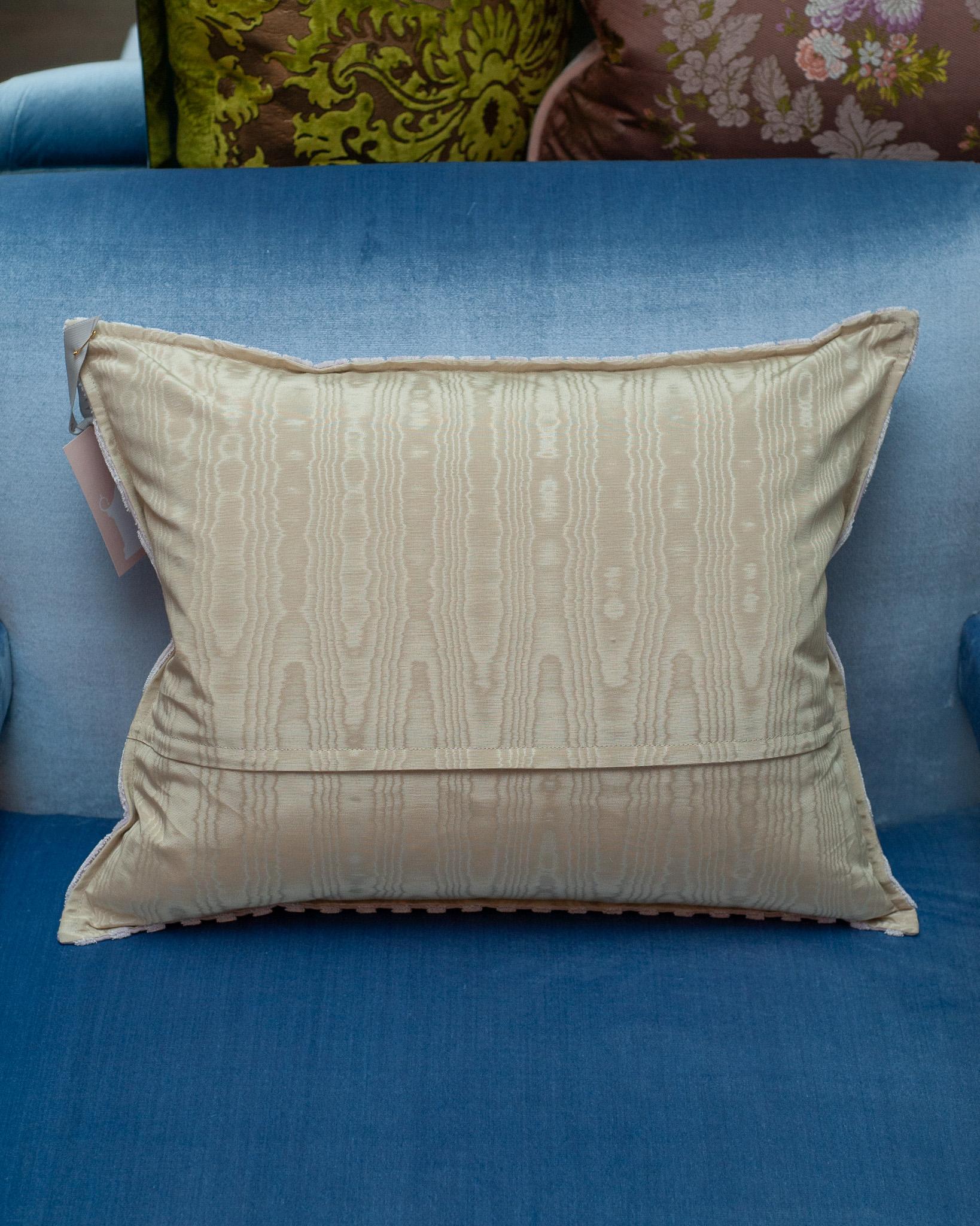Contemporary Bevilacqua Lilac Silk Velvet Pillows In Zig Zag Pattern For Sale 1