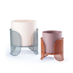 Contemporary Big Vase in lacquered metal for Outdoors