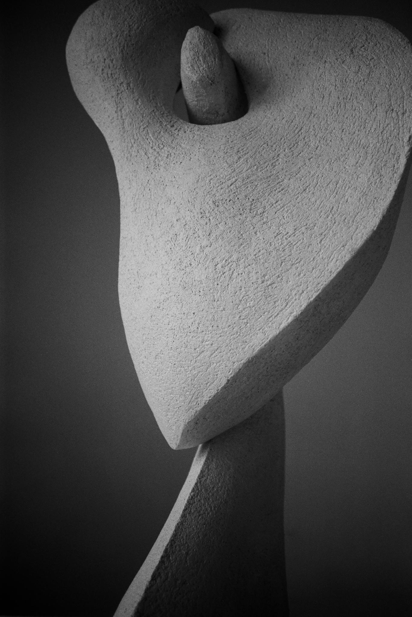 Contemporary White Ceramic Sculpture in Organic Calla Lily Form For Sale 6