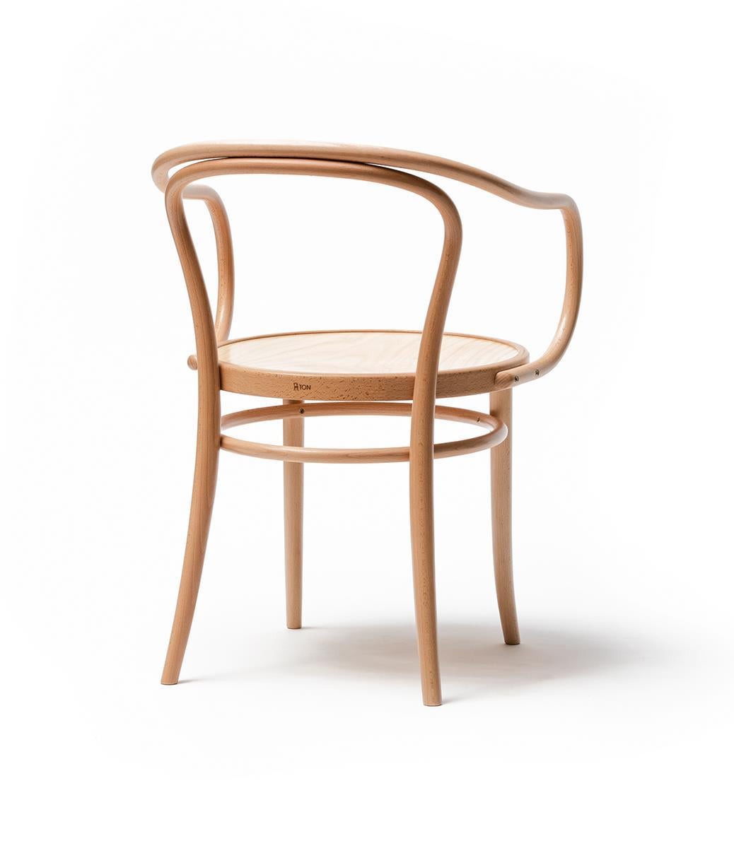 Armchair No. 30
Iconic bistro chair conceived by Michael Thonet in 1869, now produced in the same manufacture in Czech Republic by TON. 

Wood: solid beech 
Finish: natural light 
Seat: plain wood 

--
Chair no. 30 by TON is one of the oldest, most