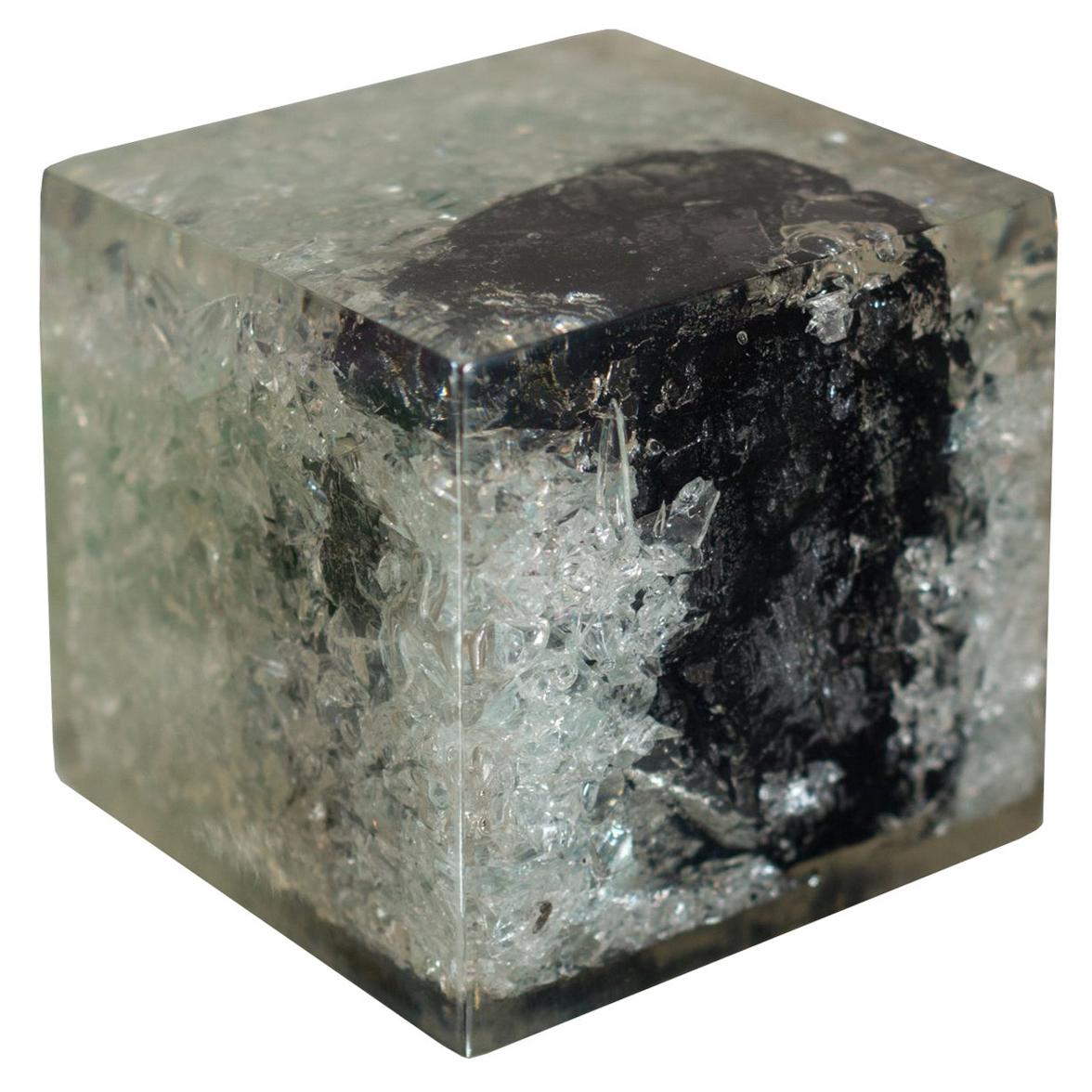 Contemporary Black and Grey / Green Resin Display Cube For Sale