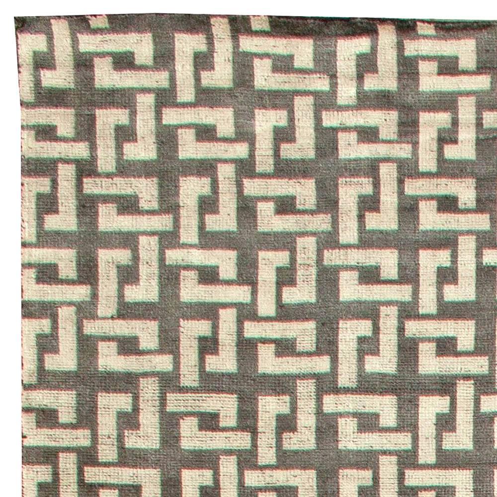 Contemporary Black and White Large Modular Geometric Rug by Doris Leslie Blau In New Condition For Sale In New York, NY