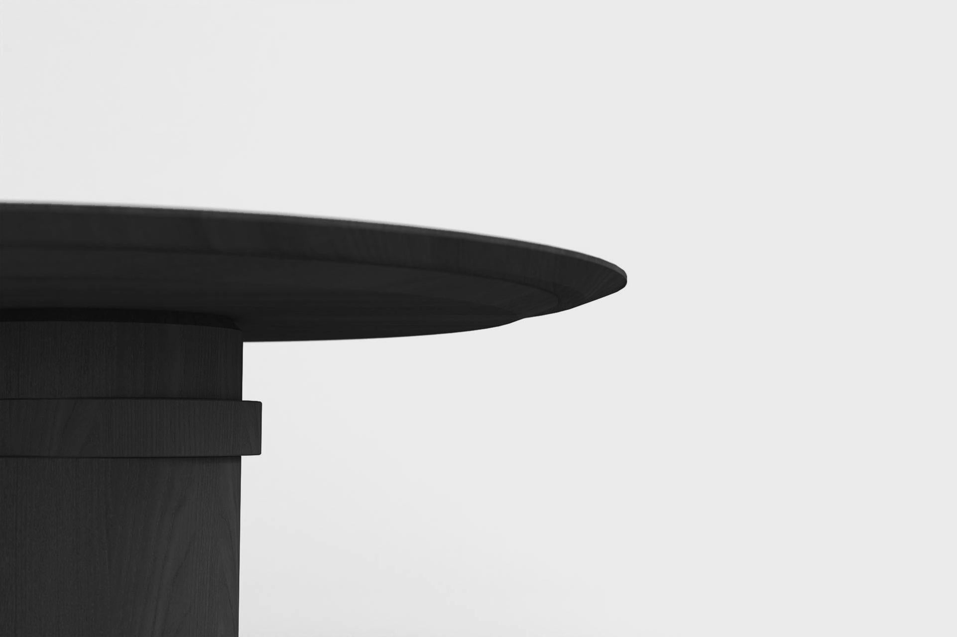 Belge Table de salle à manger contemporaine en frêne noir M, table à disque par barh.design 2 en vente