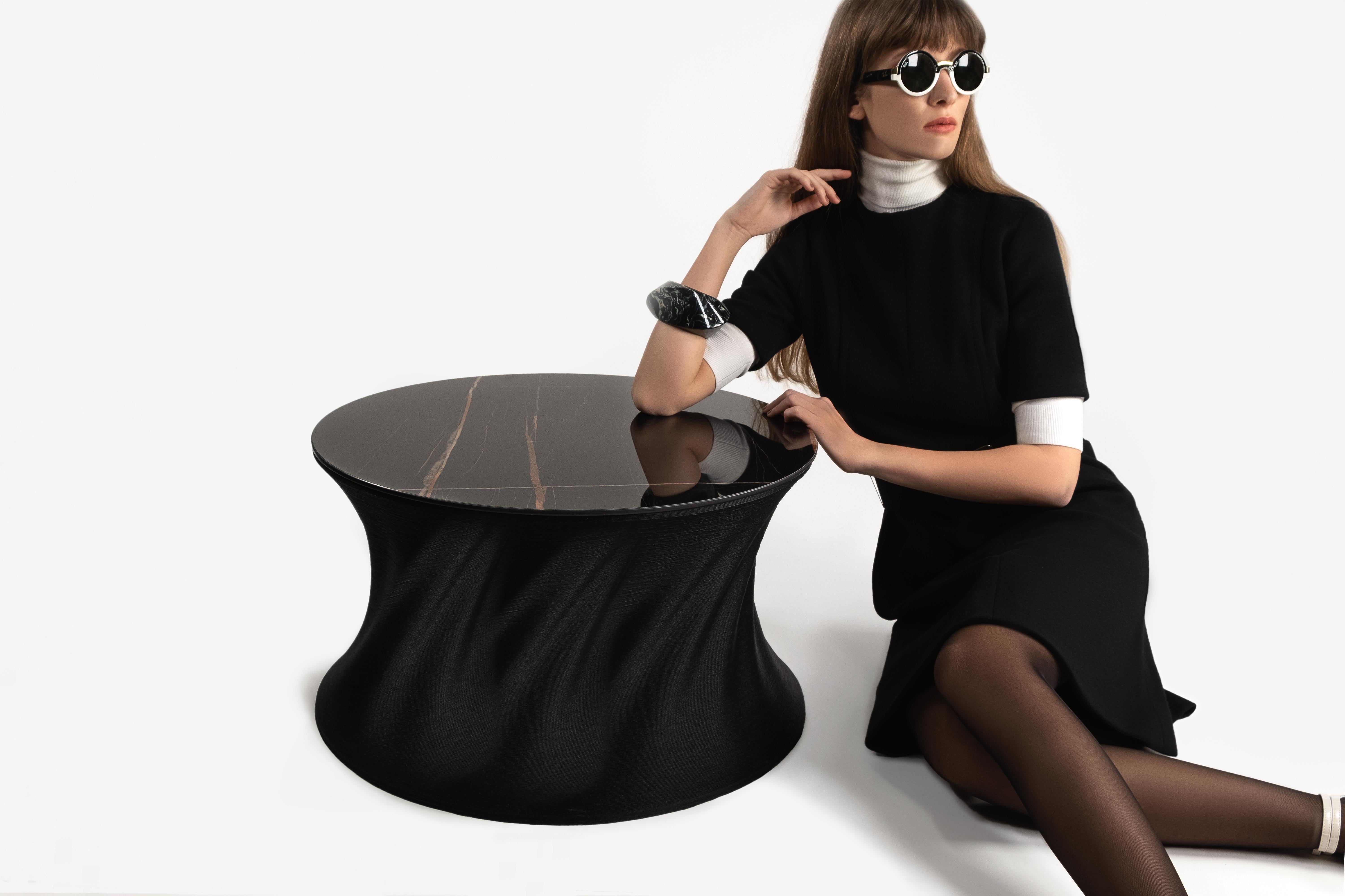 italien Table basse noire contemporaine, fabrication complémentaire en biopolymères, Italie en vente
