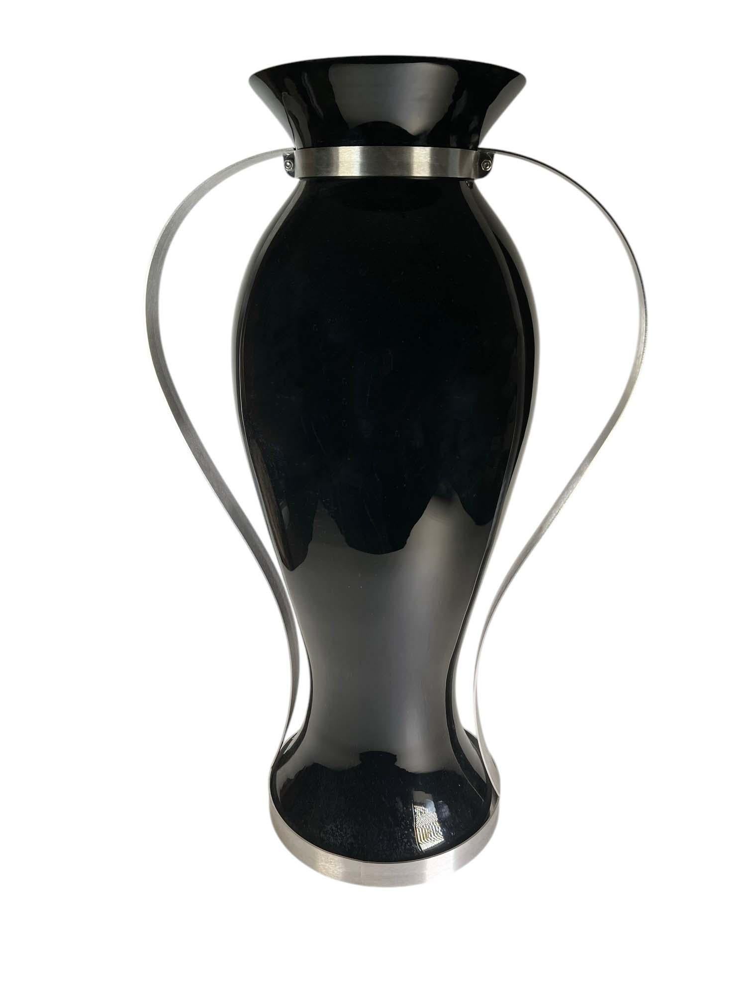 Contemporary Black Glass Vases With Stainless Steel In Good Condition For Sale In Dallas, TX