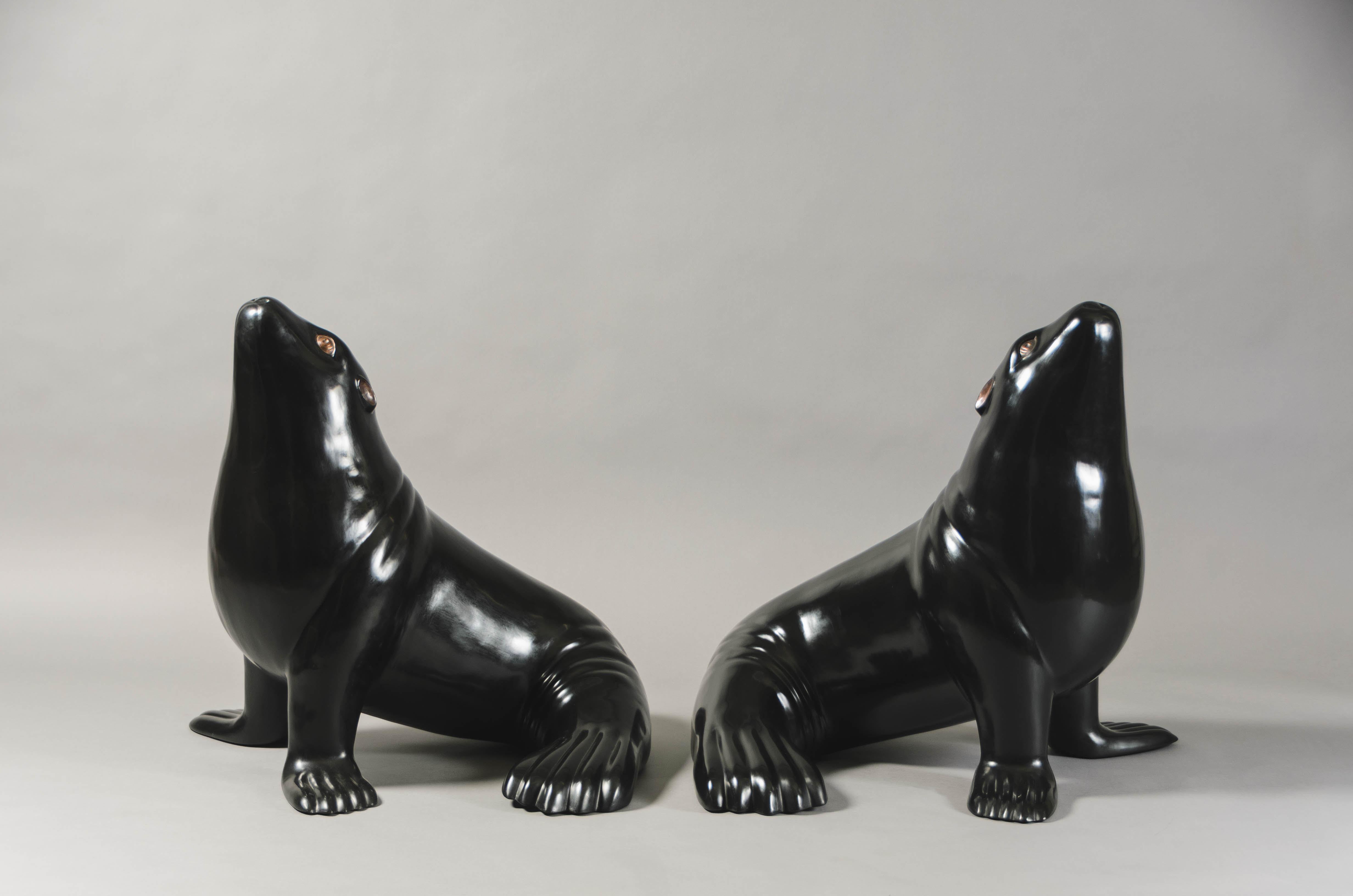 Contemporary Black Lacquer Sea Lion Sculpture by Robert Kuo, Limited Edition In New Condition For Sale In Los Angeles, CA