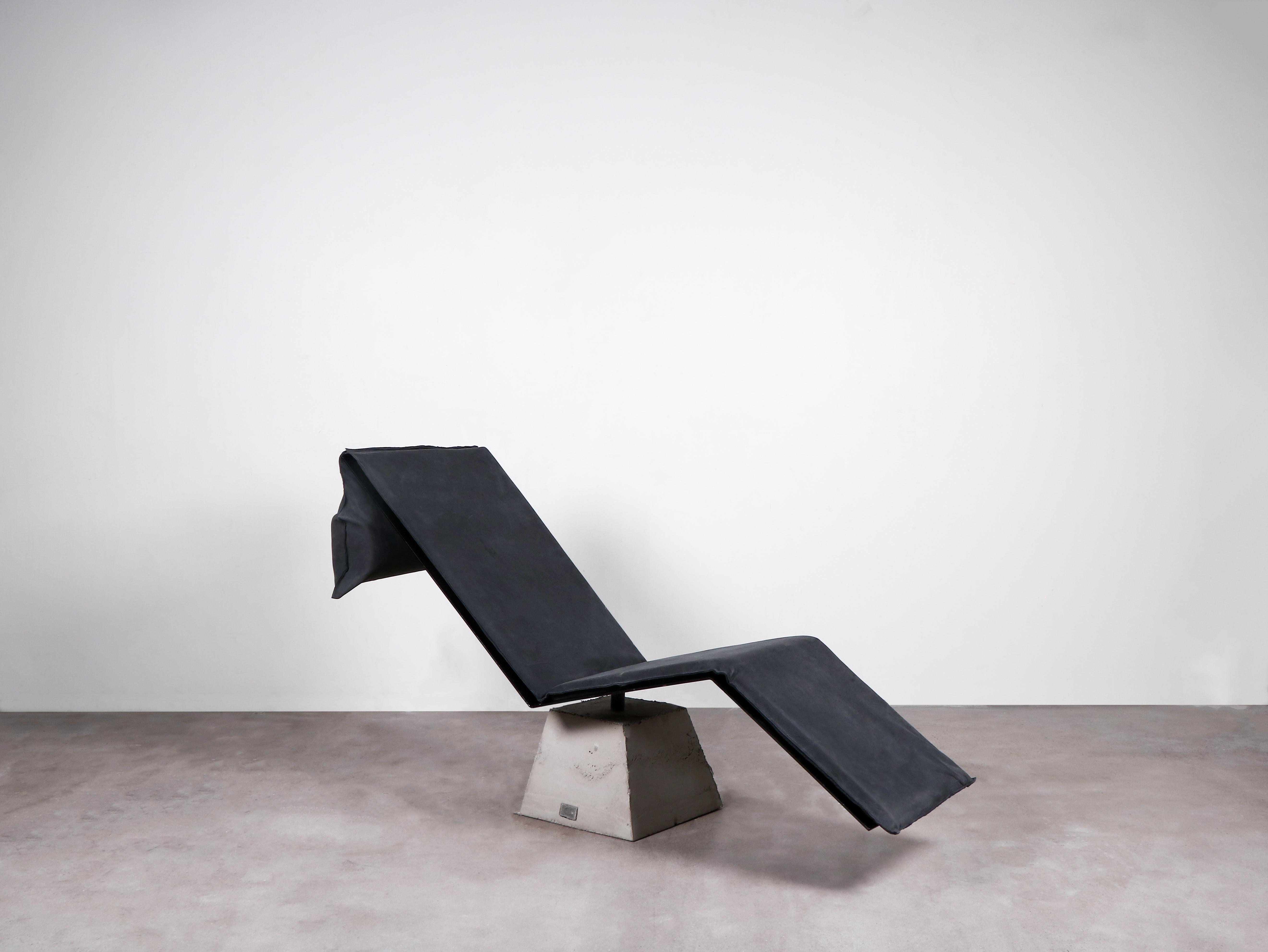 Swedish Contemporary Black Lounge Chair / Chaise Lounge, Flykt Chair by Lucas Morten