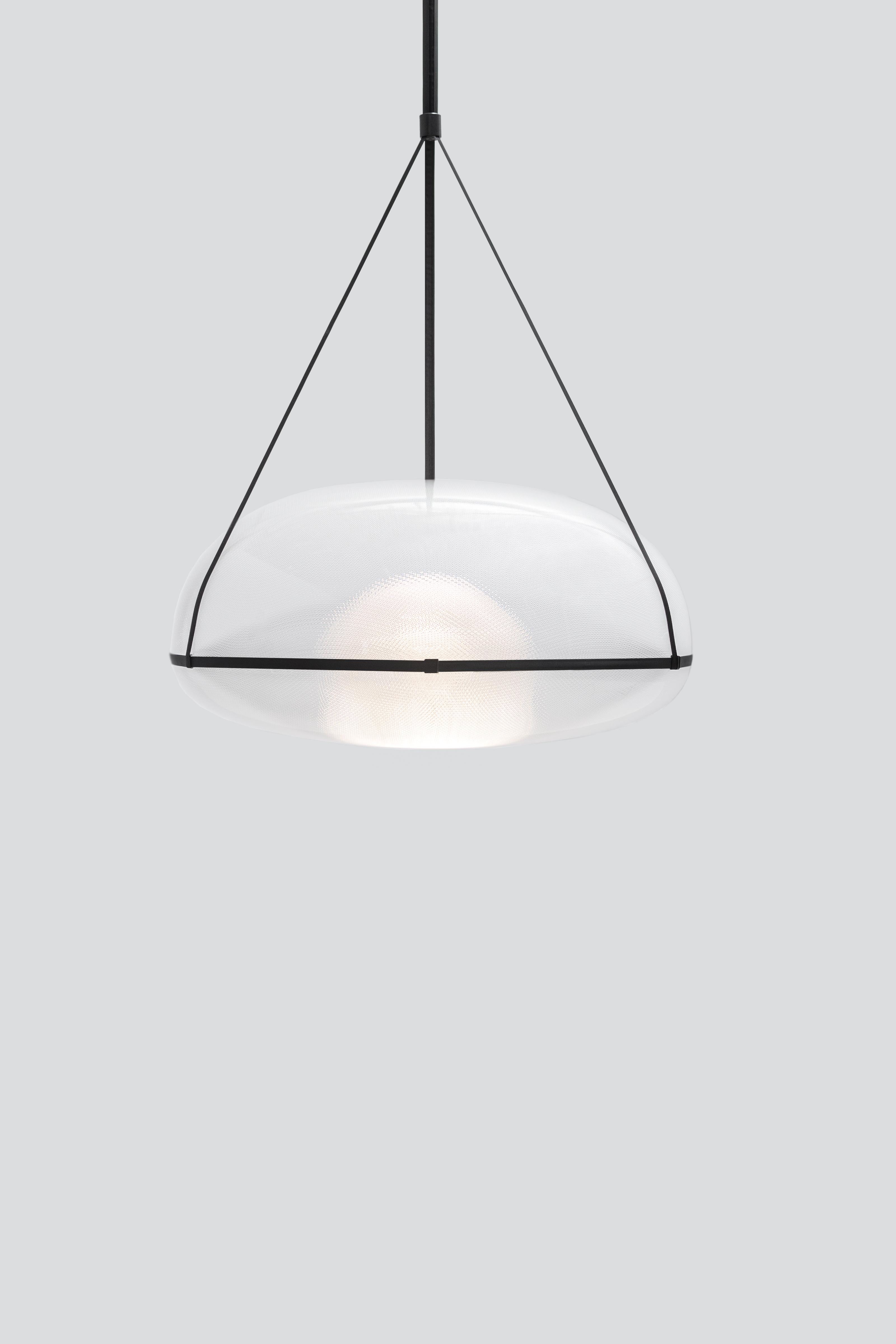 Contemporary pendant lamp 'Iris'

Electrical : 
Voltage: 120 V – 277 V 
Lamp: Integral 34 W 35 V DC LED

The model shown in picture:
- Dimensions Diameter. 90 cm Height. 45 cm 
- Finish: Black
- Wire height: 300 cm (adjustable drop length)
- Modules
