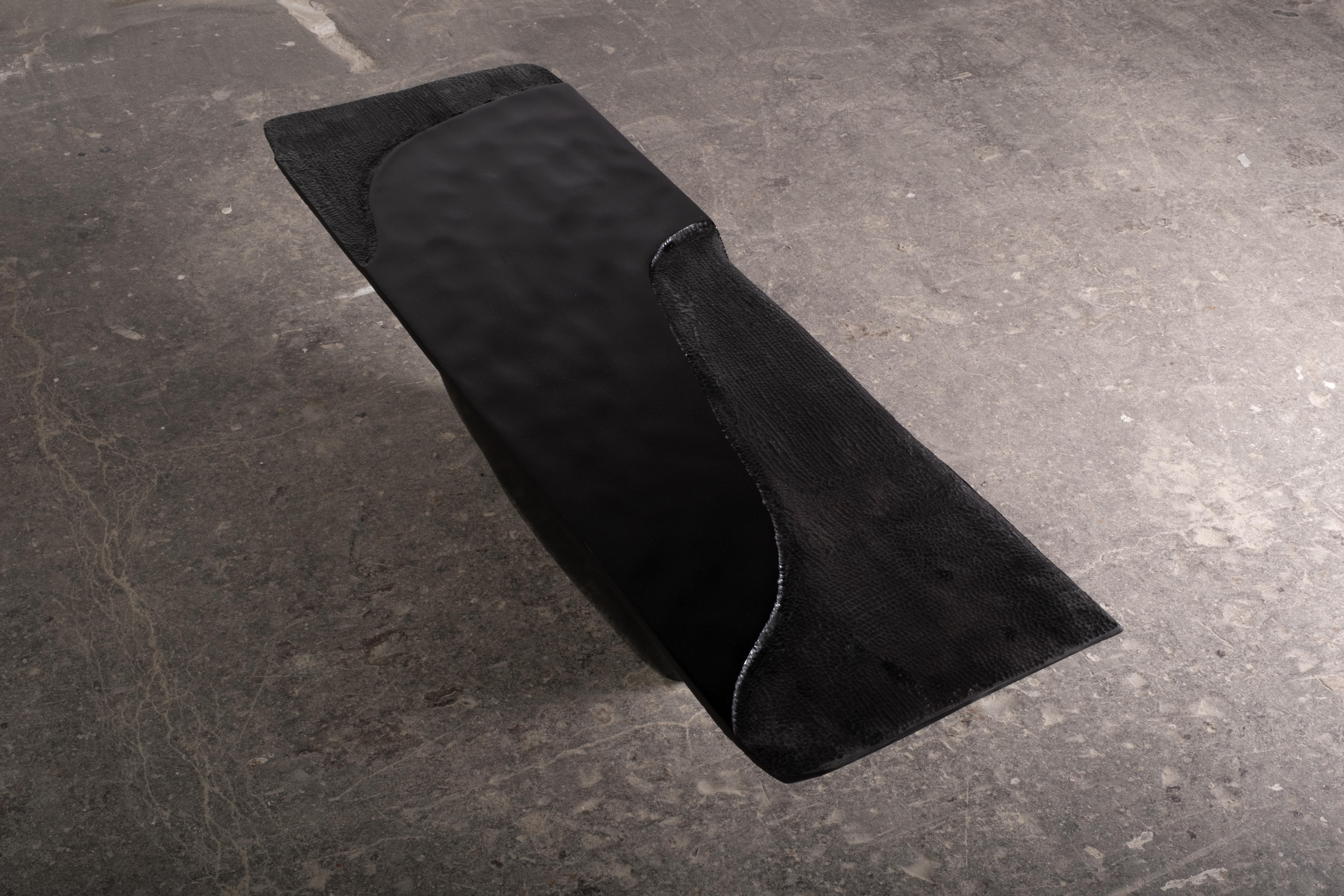 Contemporary Couchtisch aus schwarz gebeizter Esche EM304 im Angebot 1