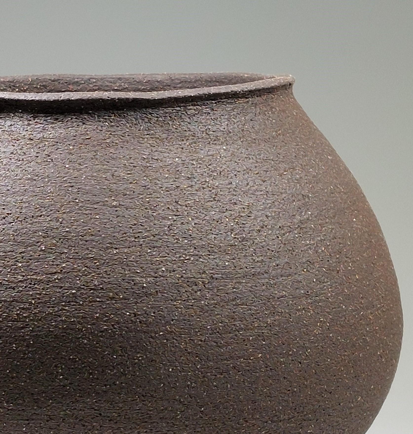 British Contemporary Black Stoneware Ceramic Vessel by Rachel Peters, Short, In Stock. For Sale