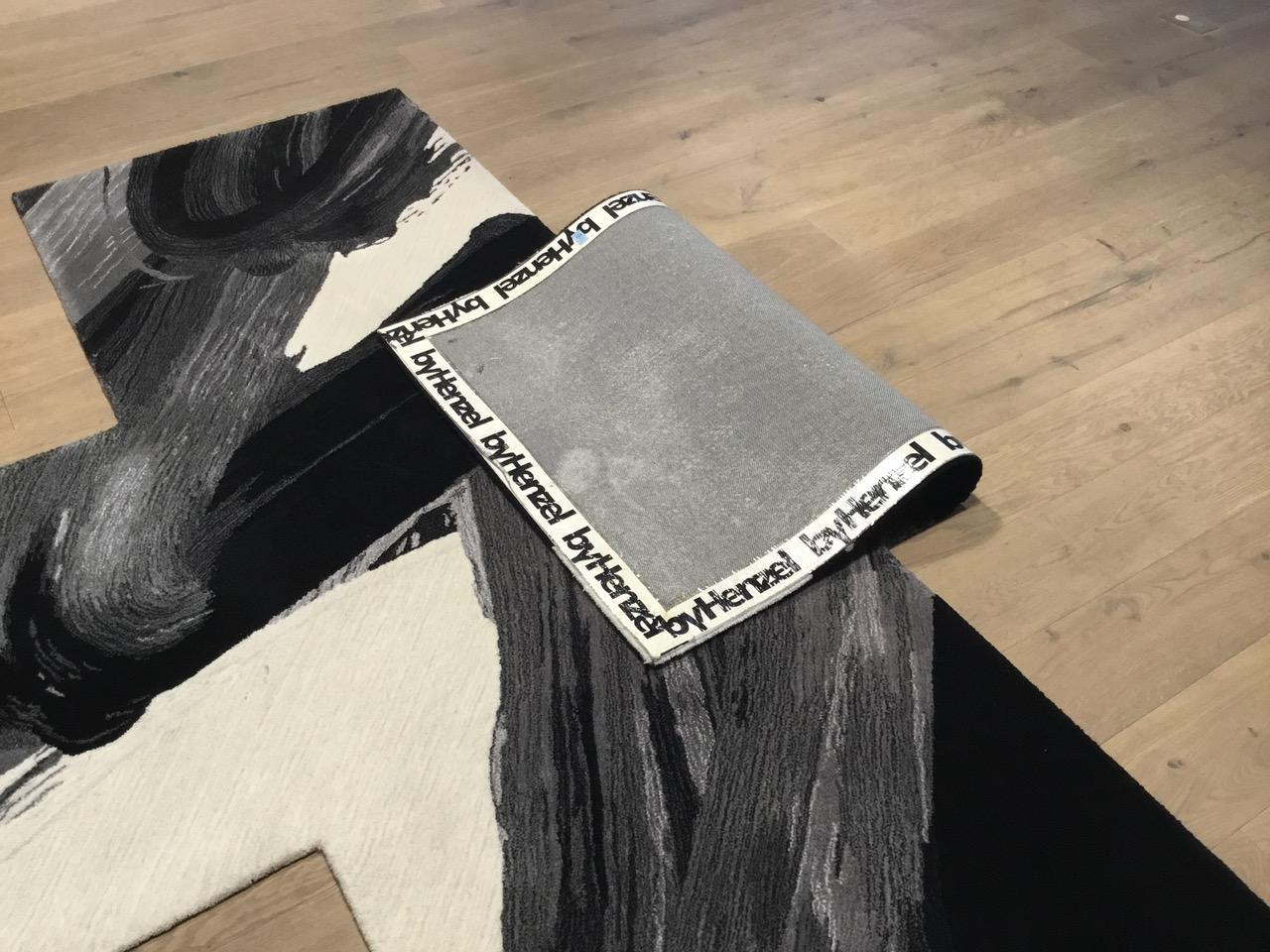 Contemporary Black, White and Grey Irregular X Shaped Wool Rug by Henzel Studio In Good Condition In Chicago, IL