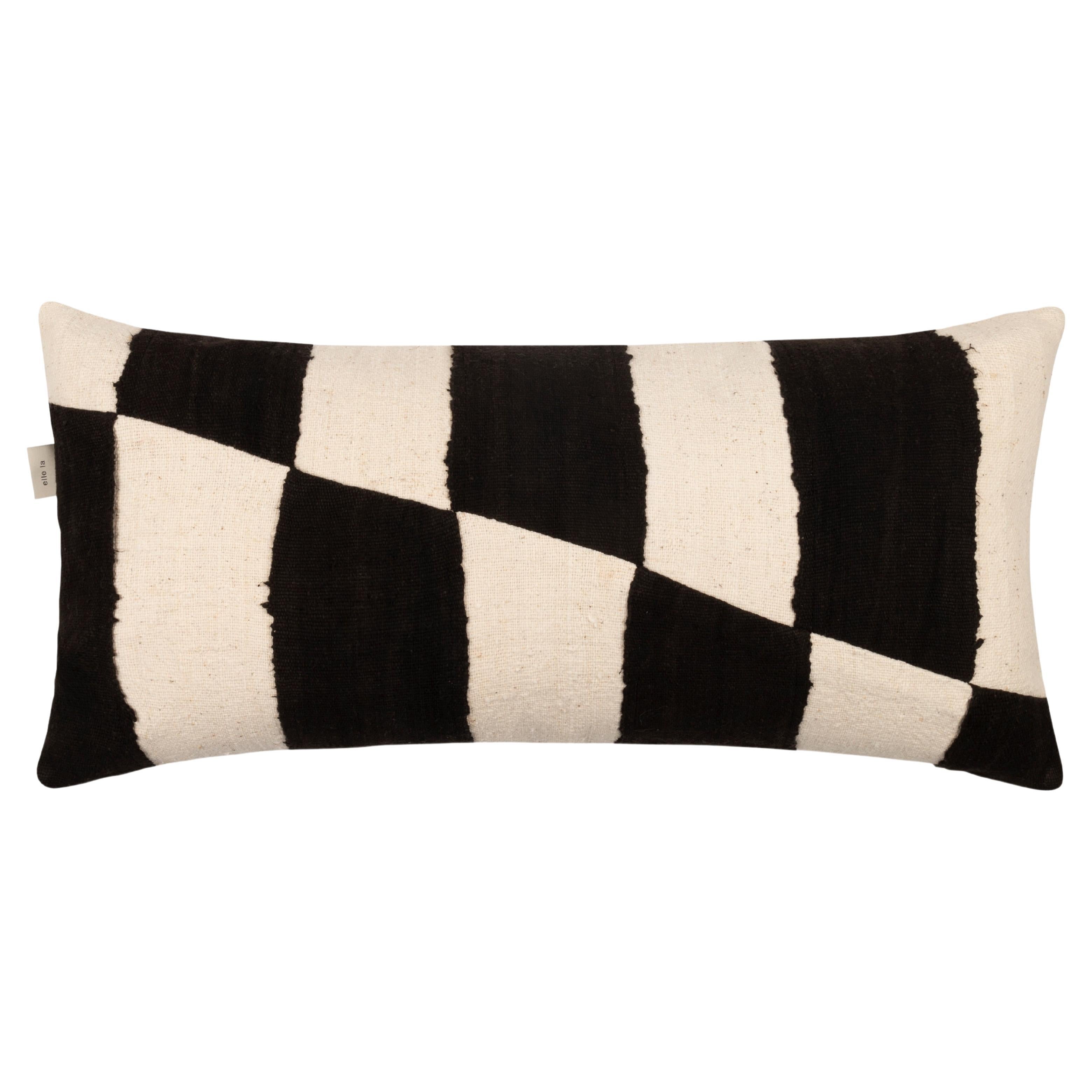 Contemporary Black & White Cushion Cover from Handwoven Malian Cotton Fabrics For Sale