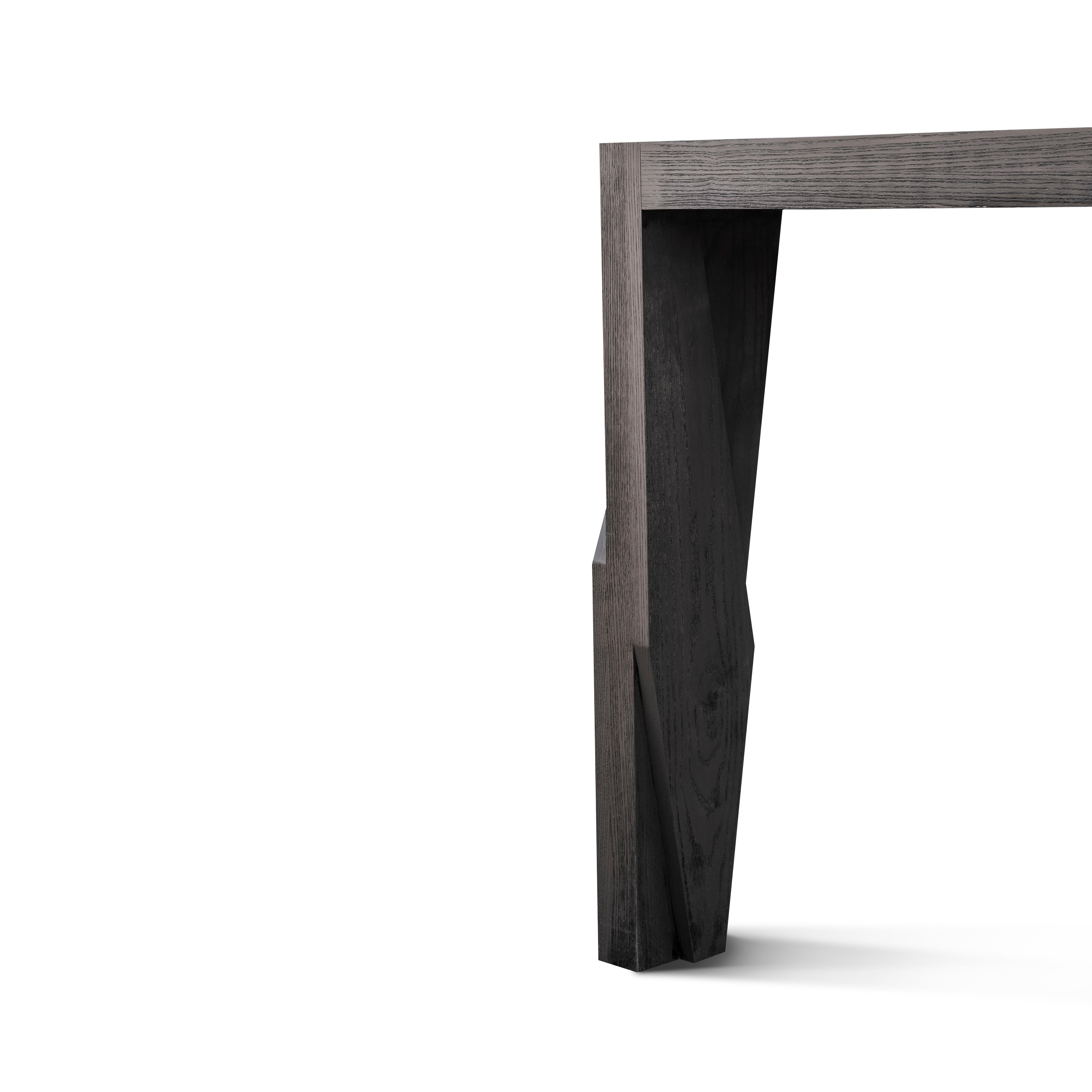 Zeitgenössischer Esstisch mit 6 Etagen aus schwarzem Holz, Moramour von Adam Court für Okha im Angebot 5