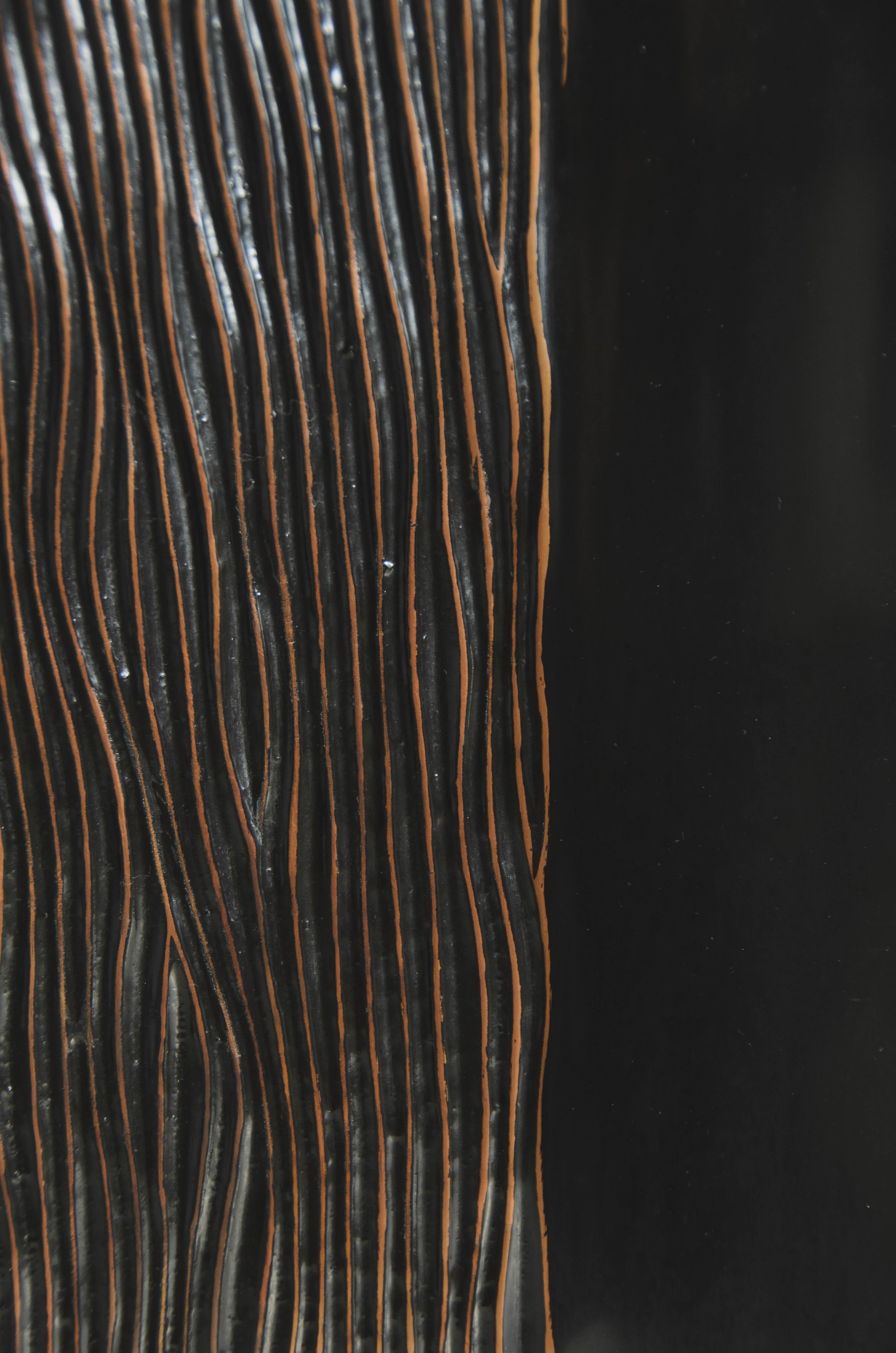Vase à blocs contemporain avec motif pliant en laque noire de Robert Kuo Neuf - En vente à Los Angeles, CA
