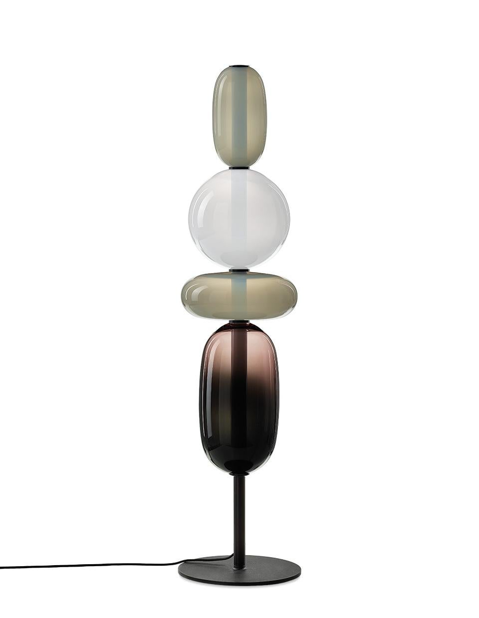 Contemporary Blown Crystal Glass Floor Lamp - Pebbles by Boris Klimek for Bomma

Pebbles are reminders of exceptional moments or favorite places. Their diverse shapes and colors inspired BOMMA’s playful collection that invites you to express your
