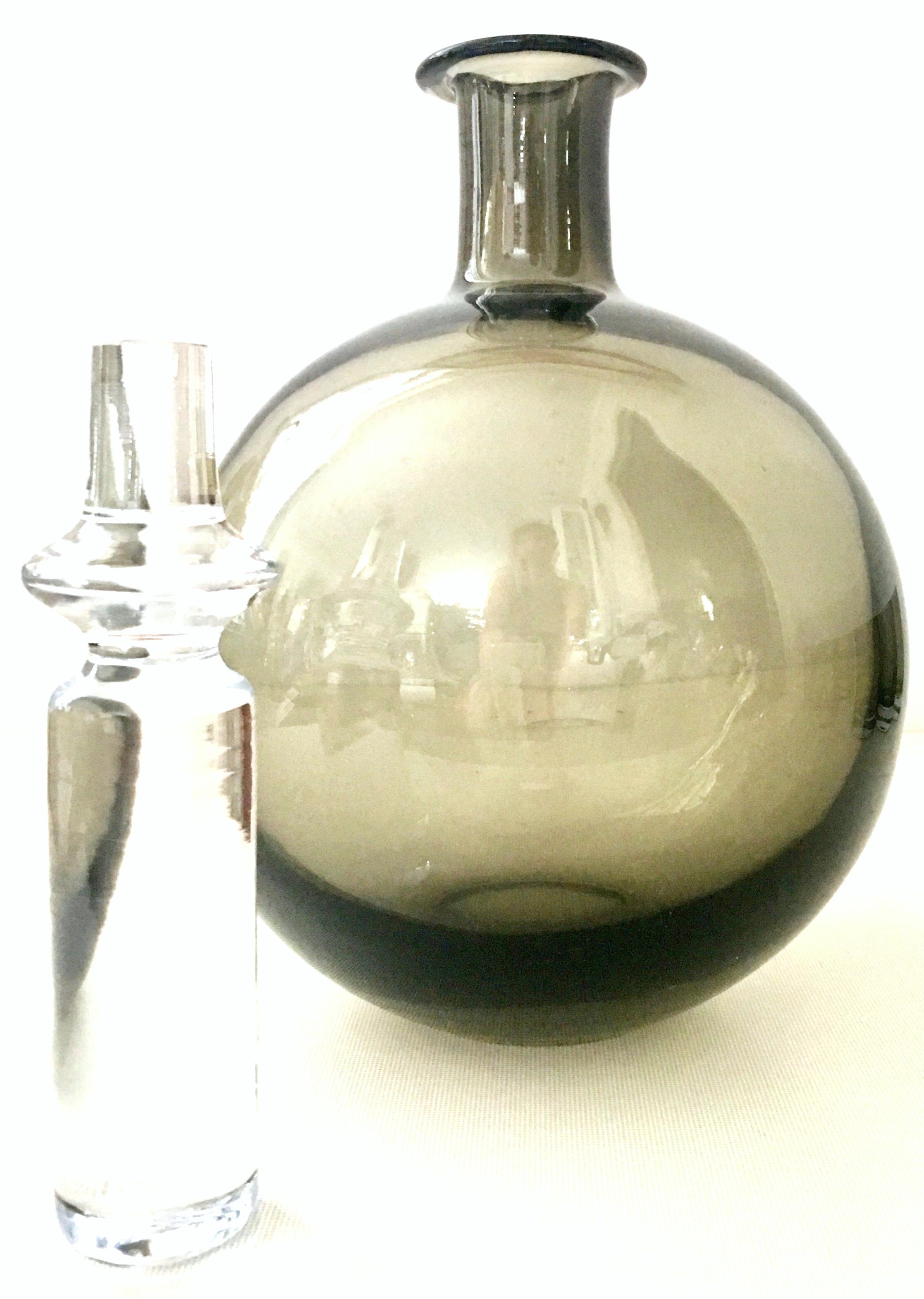 21st Century Blown Glass Decanter & Double Old Fashion Drinks, S/7 In Excellent Condition For Sale In West Palm Beach, FL