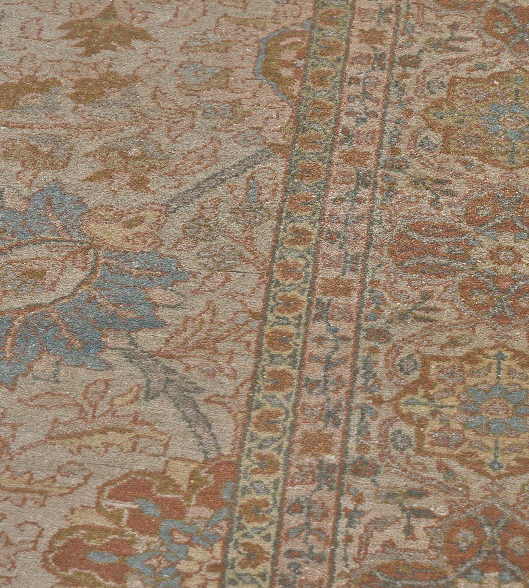 Tappeto contemporaneo blu e beige tessuto a mano di ispirazione Tabriz in vendita 2