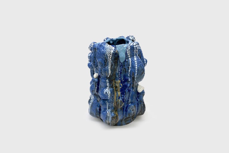 Contemporary Blue Ceramic Vessel by Vince Palacios American Ceramic Artist In New Condition For Sale In Barcelona, ES