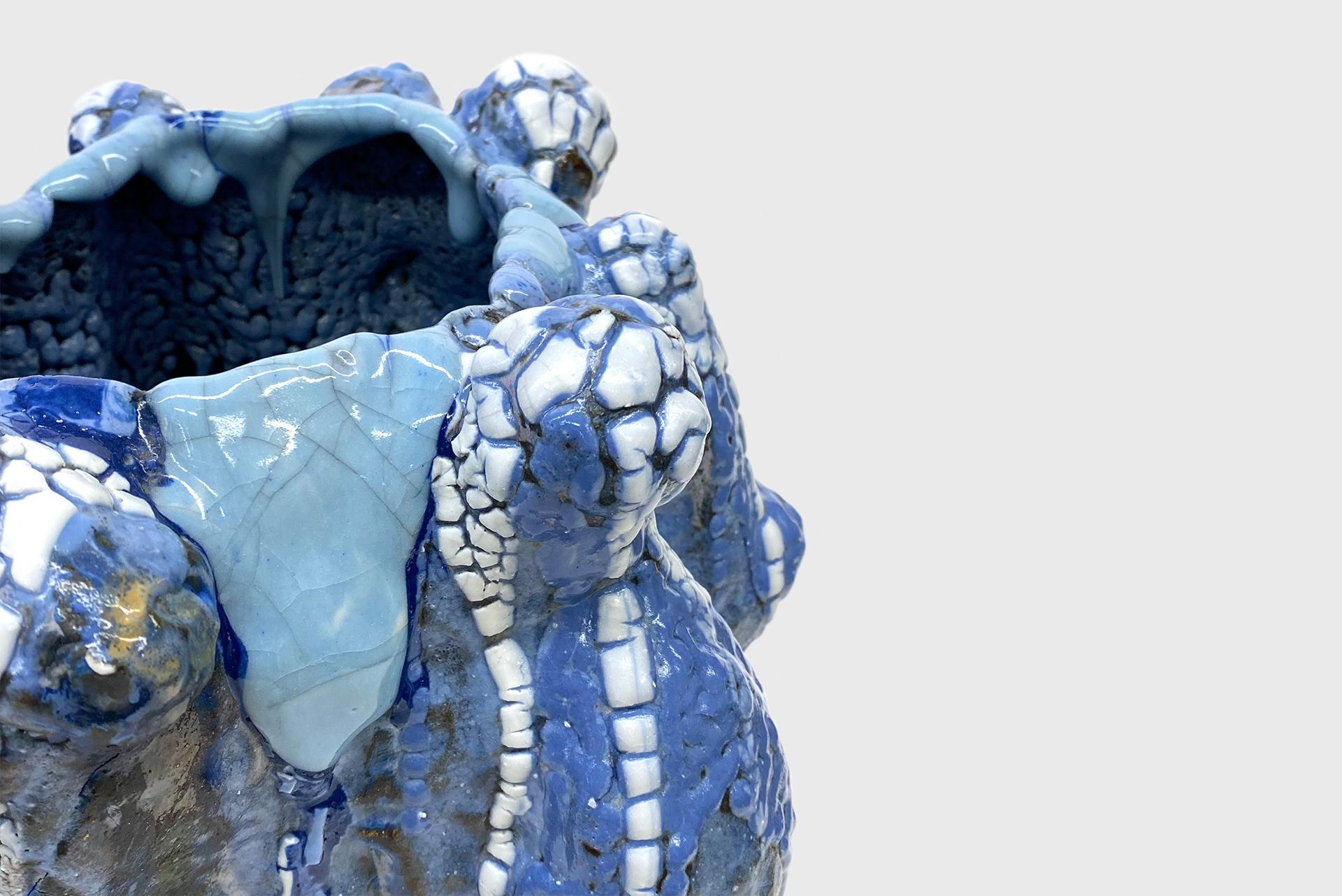 Contemporary Blue Ceramic Vessel by Vince Palacios American Ceramic Artist In New Condition In Barcelona, ES