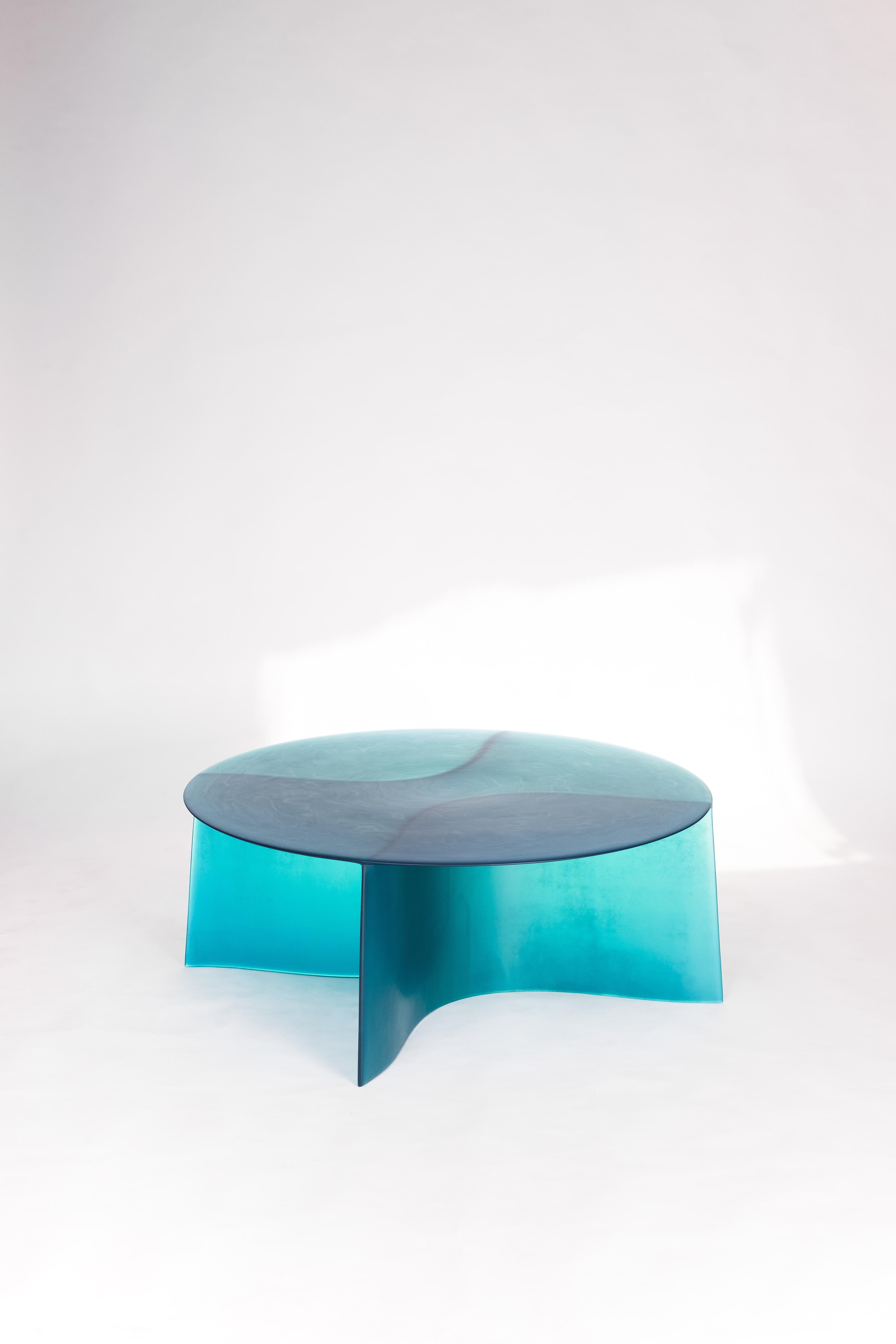 Contemporary Blue Fiberglass, New Wave Coffee Table Round 120cm, by Lukas Cober Neuf à 1204, CH