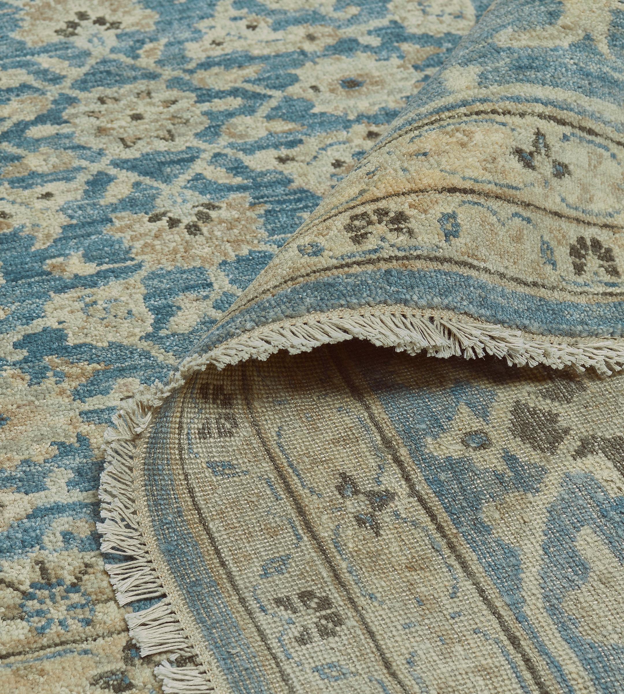 Runner Tabriz Revival blu contemporaneo tessuto a mano in vendita 4