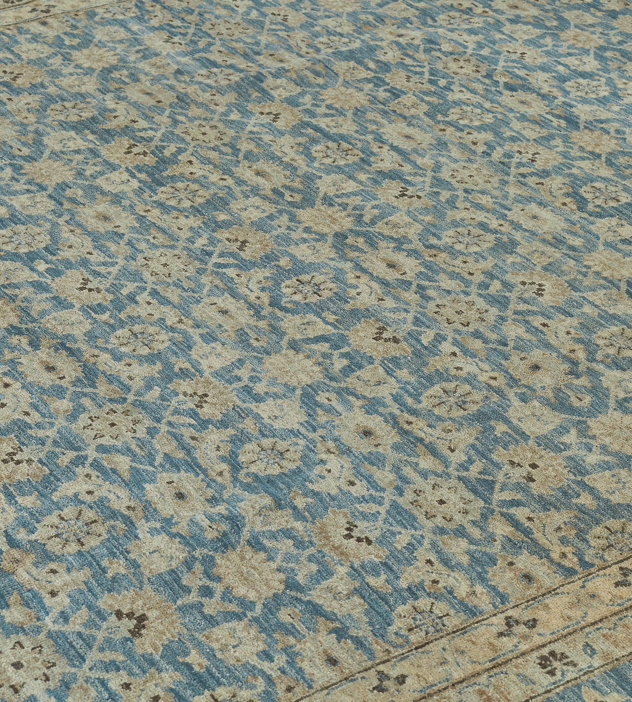XXI secolo e contemporaneo Runner Tabriz Revival blu contemporaneo tessuto a mano in vendita