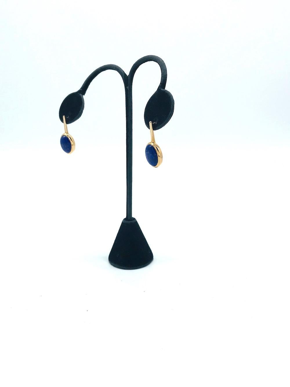 Blue Lapis Lazuli, 1 Inch Bezel Dangle Earring Customized, 14 Kit yellow gold bezels measuring 14 x 11.85 mm wide 
Post and nut for pierced ears.
Quality settings;  5.5 grams weight of gold
GIA Gemologist inspected and evaluated