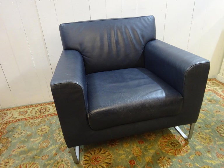 Contemporary Blue Leather Armchair by Walter Knoll For Sale at 1stDibs