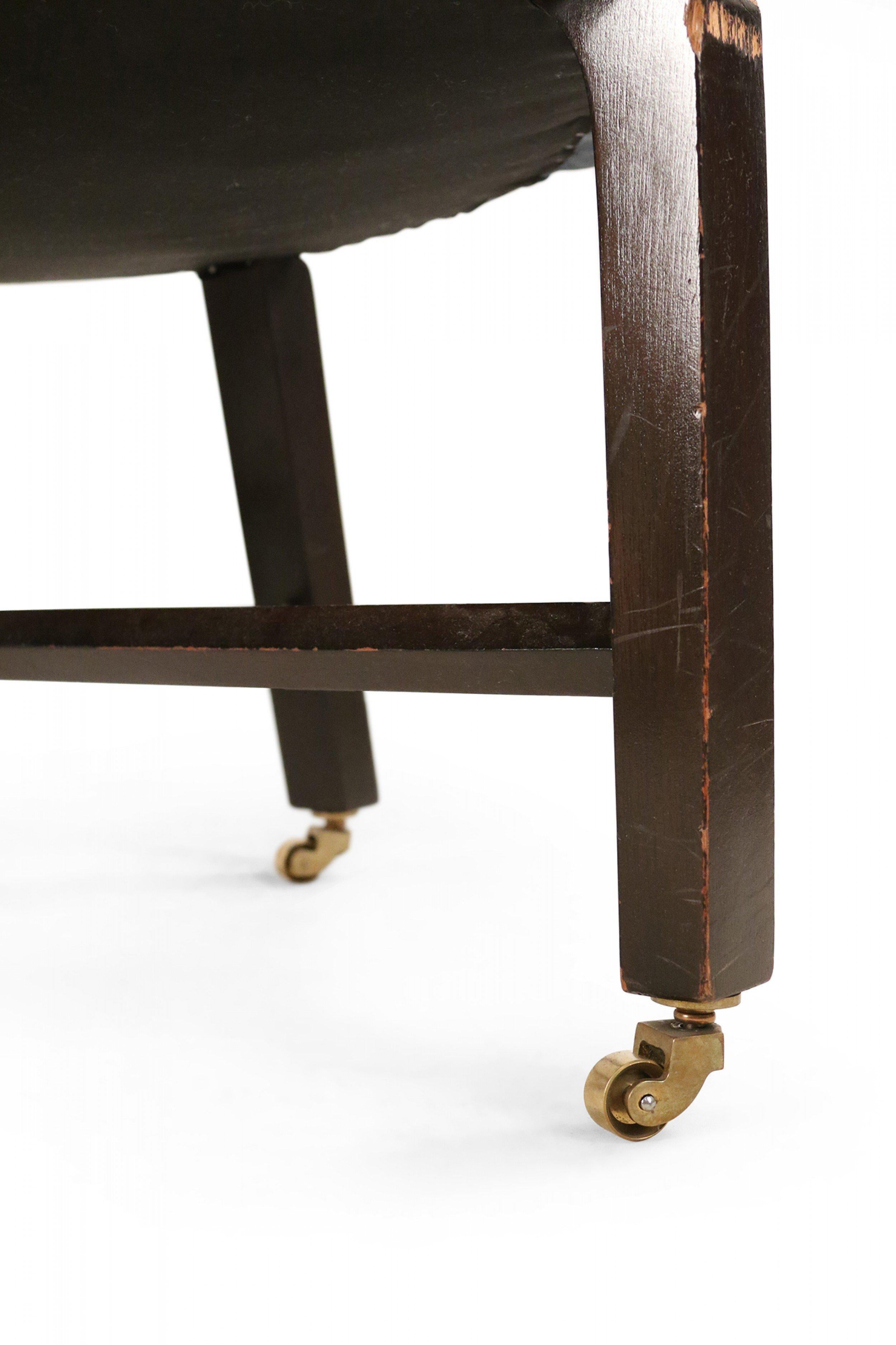 Zeitgenössischer Club / Sessel aus blauem Leder mit abgerundeter Rückenlehne (Moderne) im Angebot