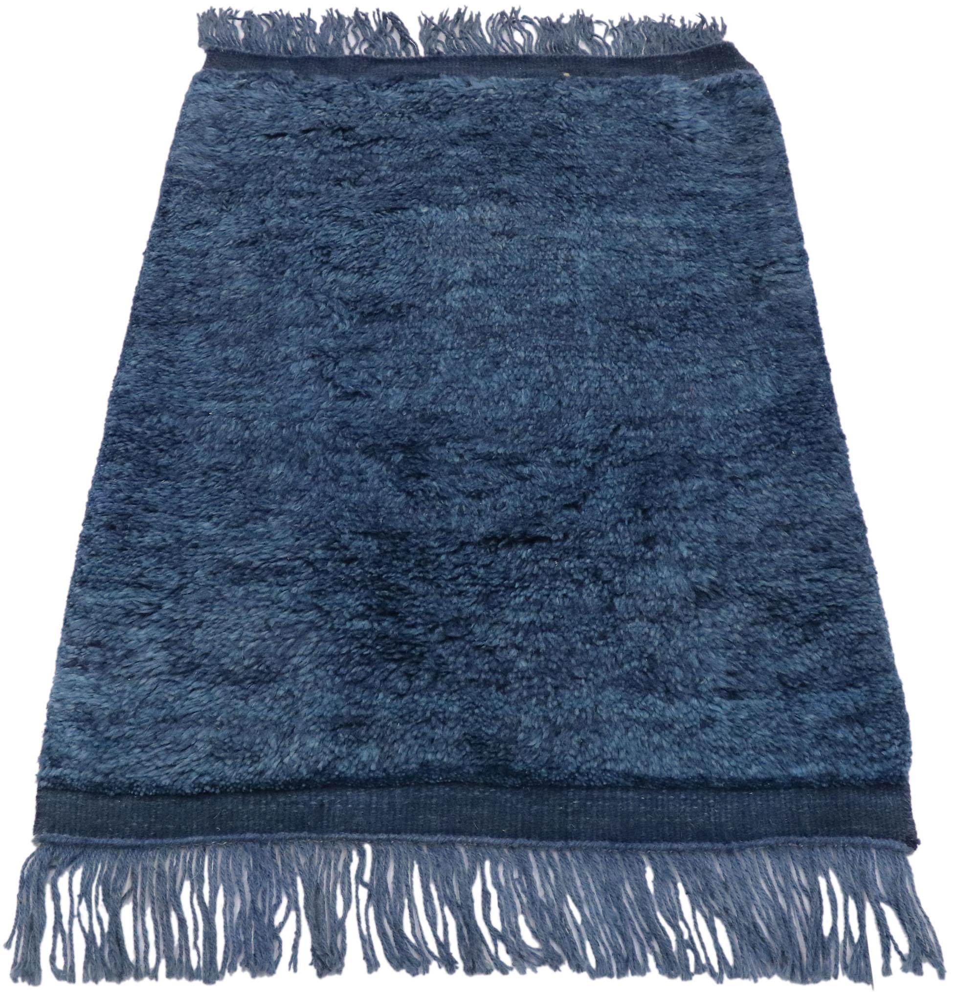 Moderne Tapis marocain contemporain bleu