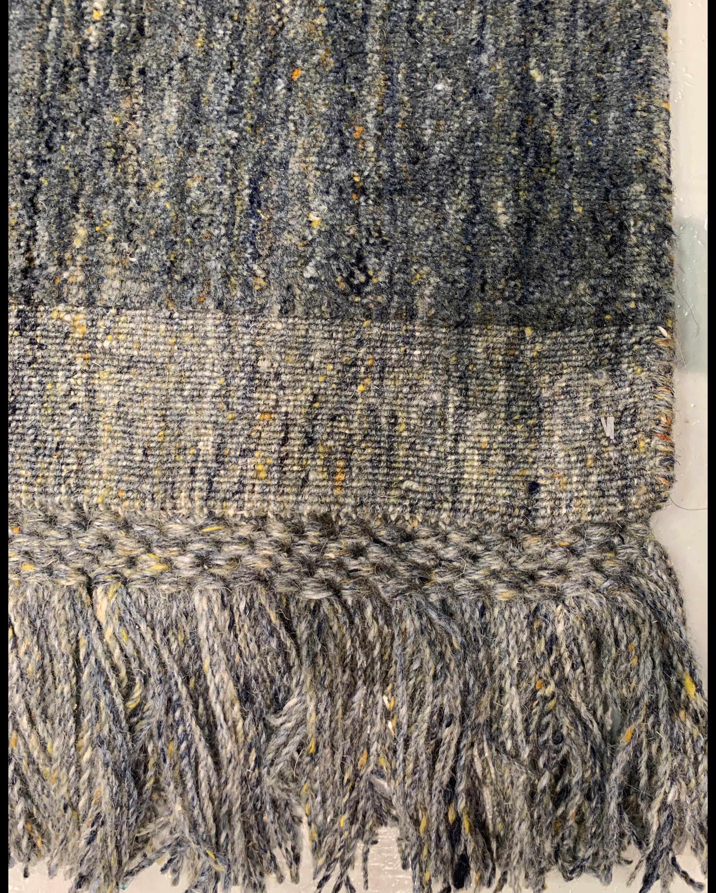 Zeitgenössische Blau Omni Bereich Teppich 4' x 6' im Zustand „Neu“ im Angebot in New York, NY