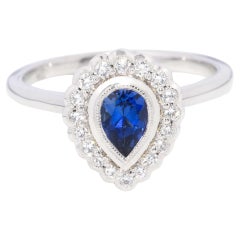 Contemporary Blue Sapphire & Diamond Ring 18 Carat White Gold