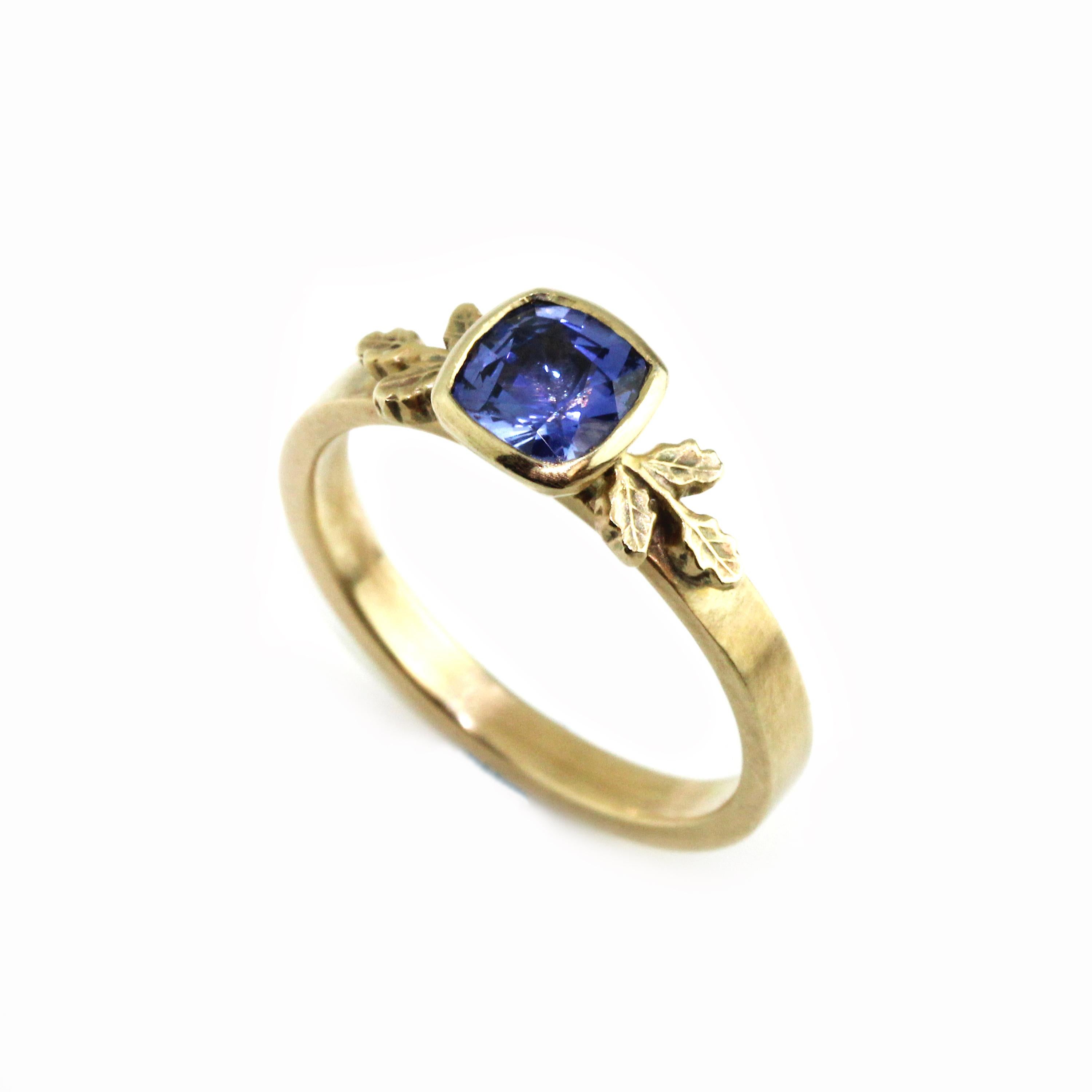 Contemporary Blue Sapphire Solitaire Ring 3