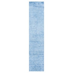 Chemin de table Contemporary Blue Silk Fragment Runner by Doris Leslie Blau