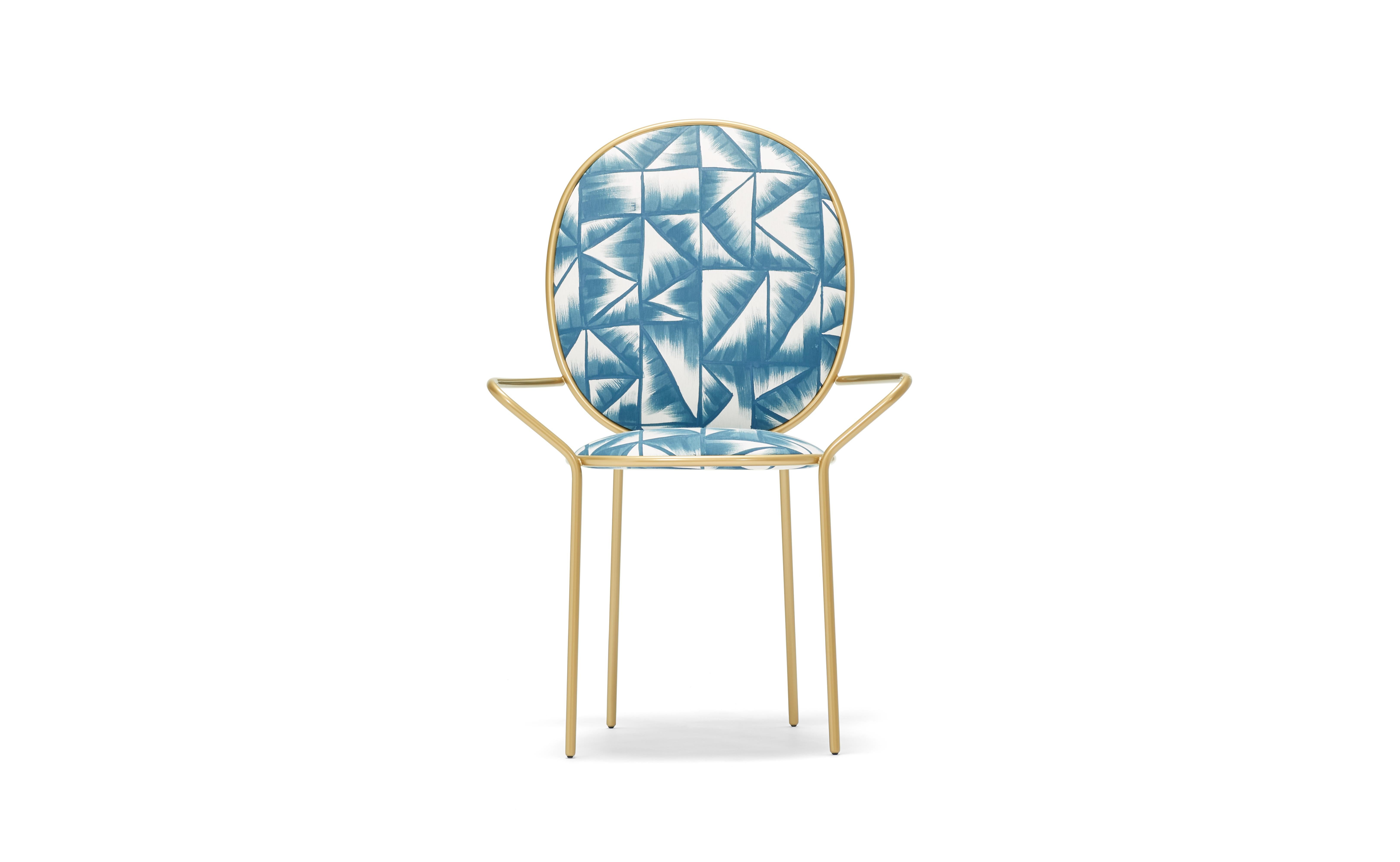 Contemporary Fresco Blue Velvet Upholstered Dining Armchair - Stay by Nika Zupanc

The Stay Family turns everyday seating into a special occasion. The Dining Chair and Dining Armchair are variations on an elegant social theme whilst the Dining