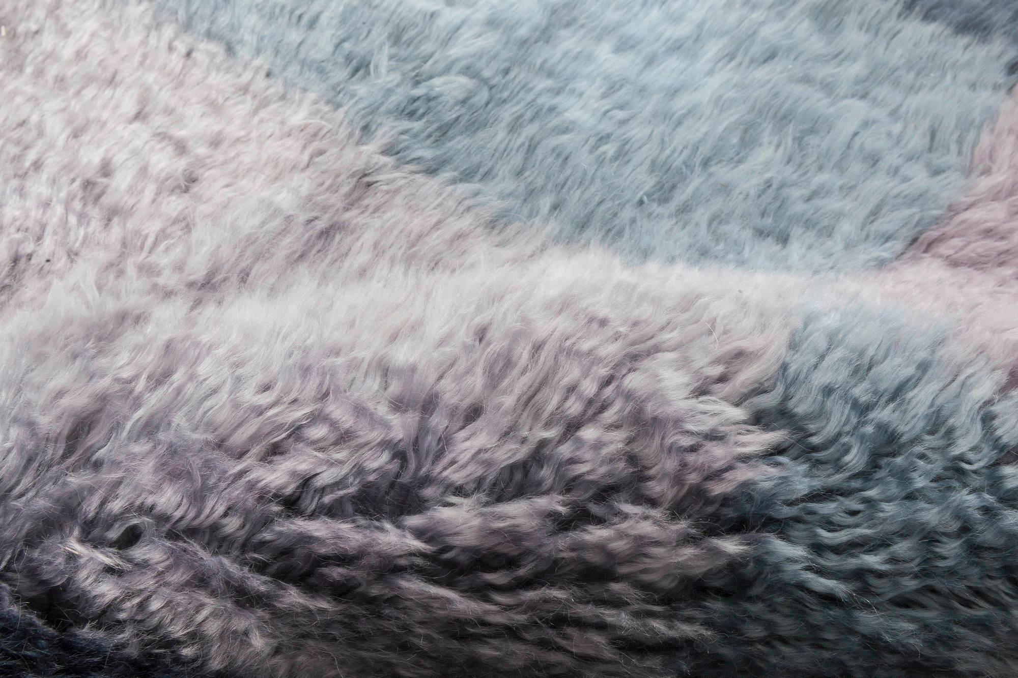 Zeitgenössischer Bluebell Swedish rya design handgefertigter Teppich von Doris Leslie Blau
Größe: 2'8