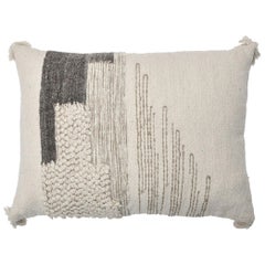 Cuscino in lana e cotone in stile boho chic contemporaneo in beige