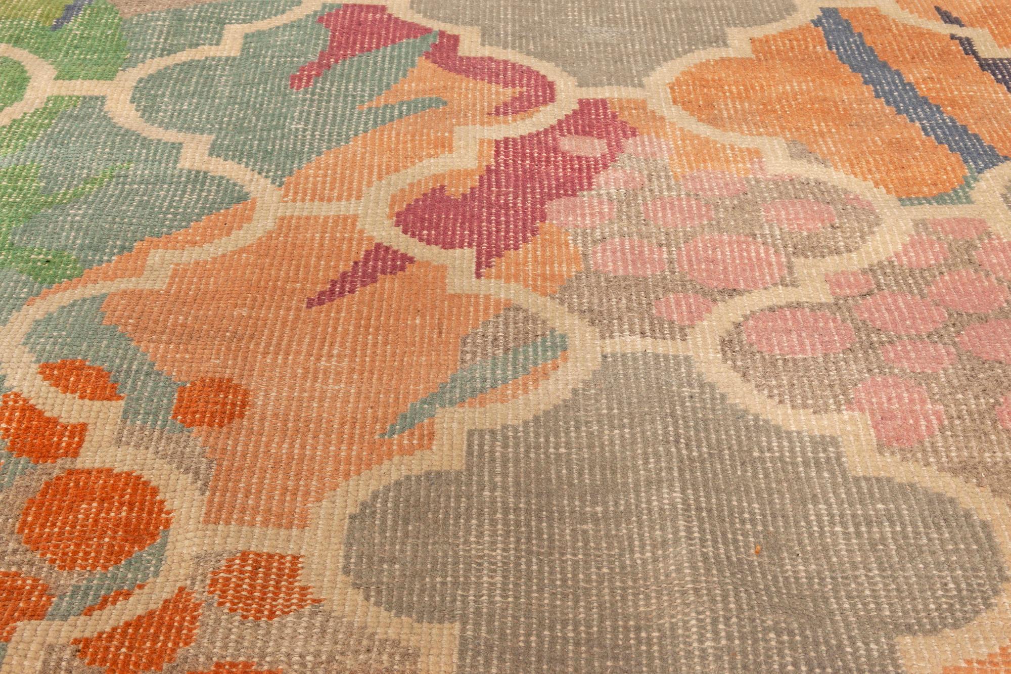 Noué à la main Tapis en laine contemporain audacieux et traditionnel fait à la main par Doris Leslie Blau en vente