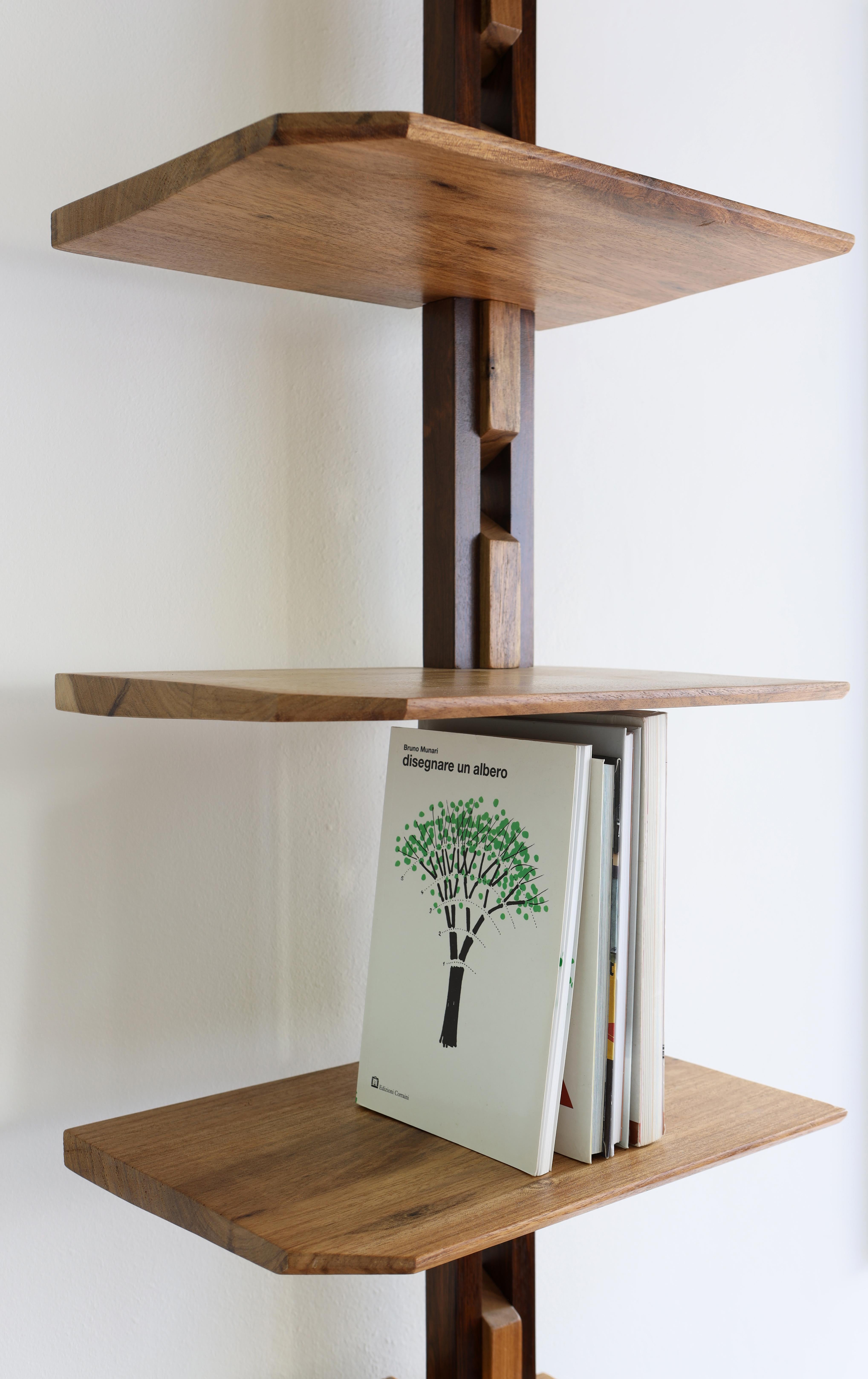 Contemporary Book Shelf Stand in Brazilian Hardwood by Leo Strauss In New Condition For Sale In Atibaia, BR