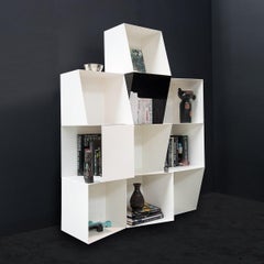Contemporary bookcase Totem in metal by design by nico