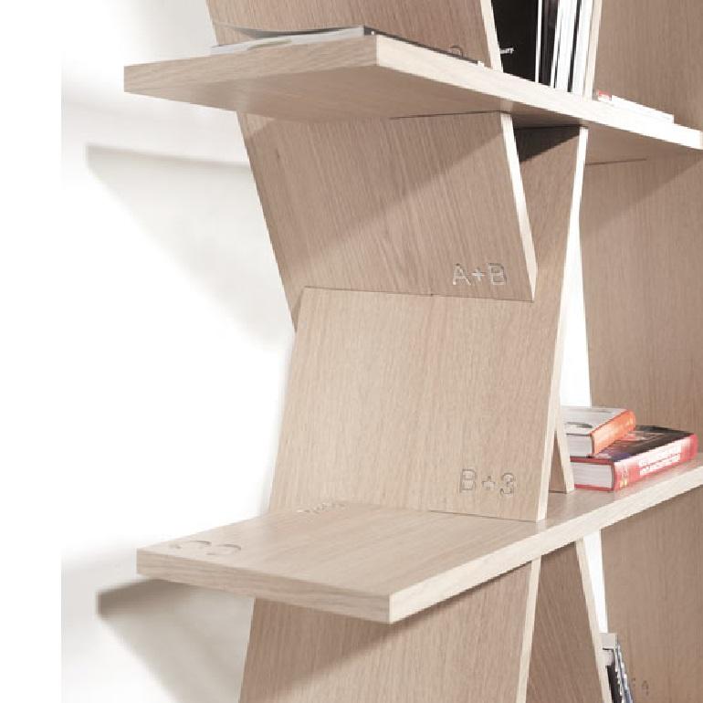 Libreria contemporanea realizzata in Wood in vendita 3
