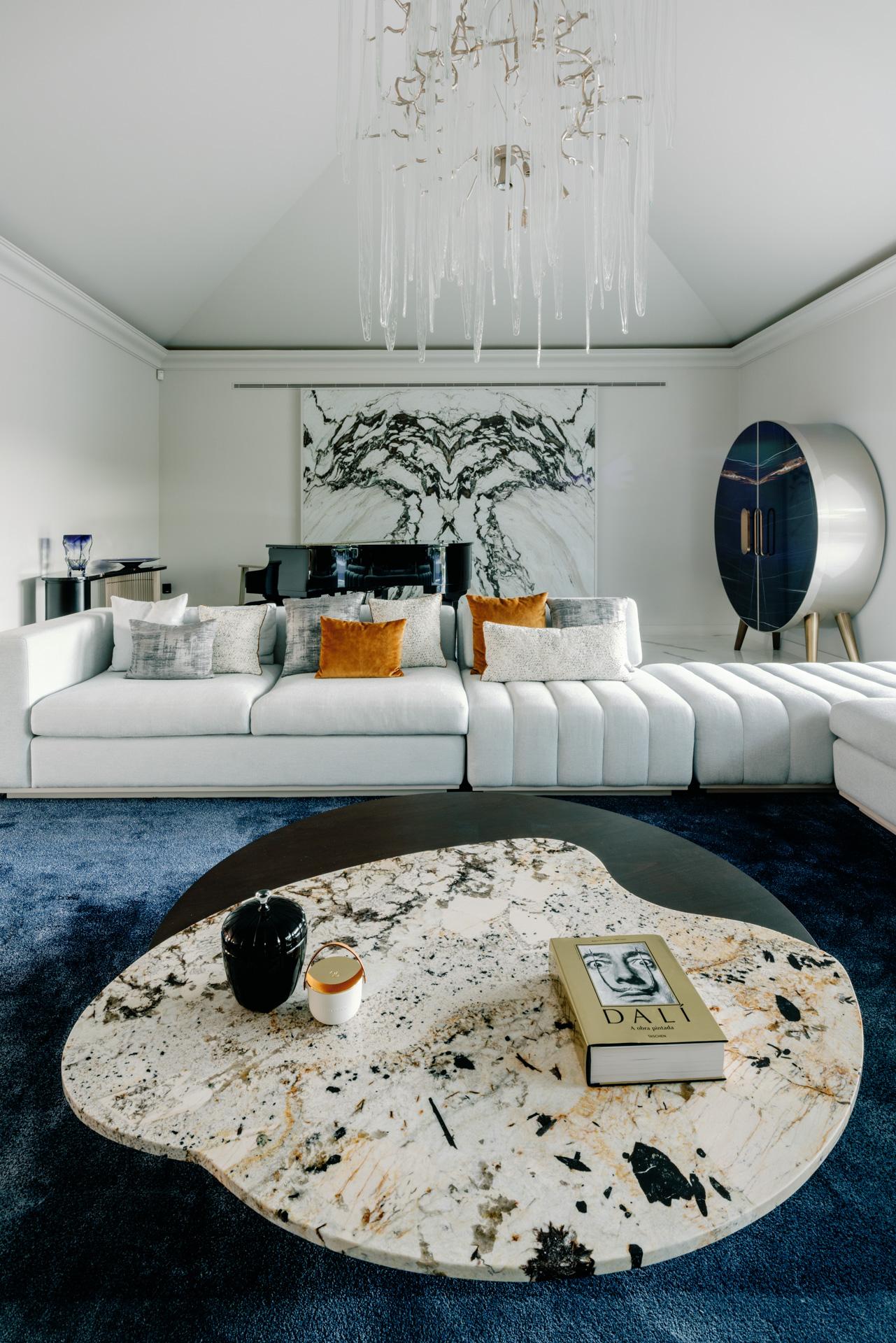 Contemporary Bordeira Coffee Table, Patagonia Stone, Handmade by Greenapple In New Condition For Sale In Lisboa, PT