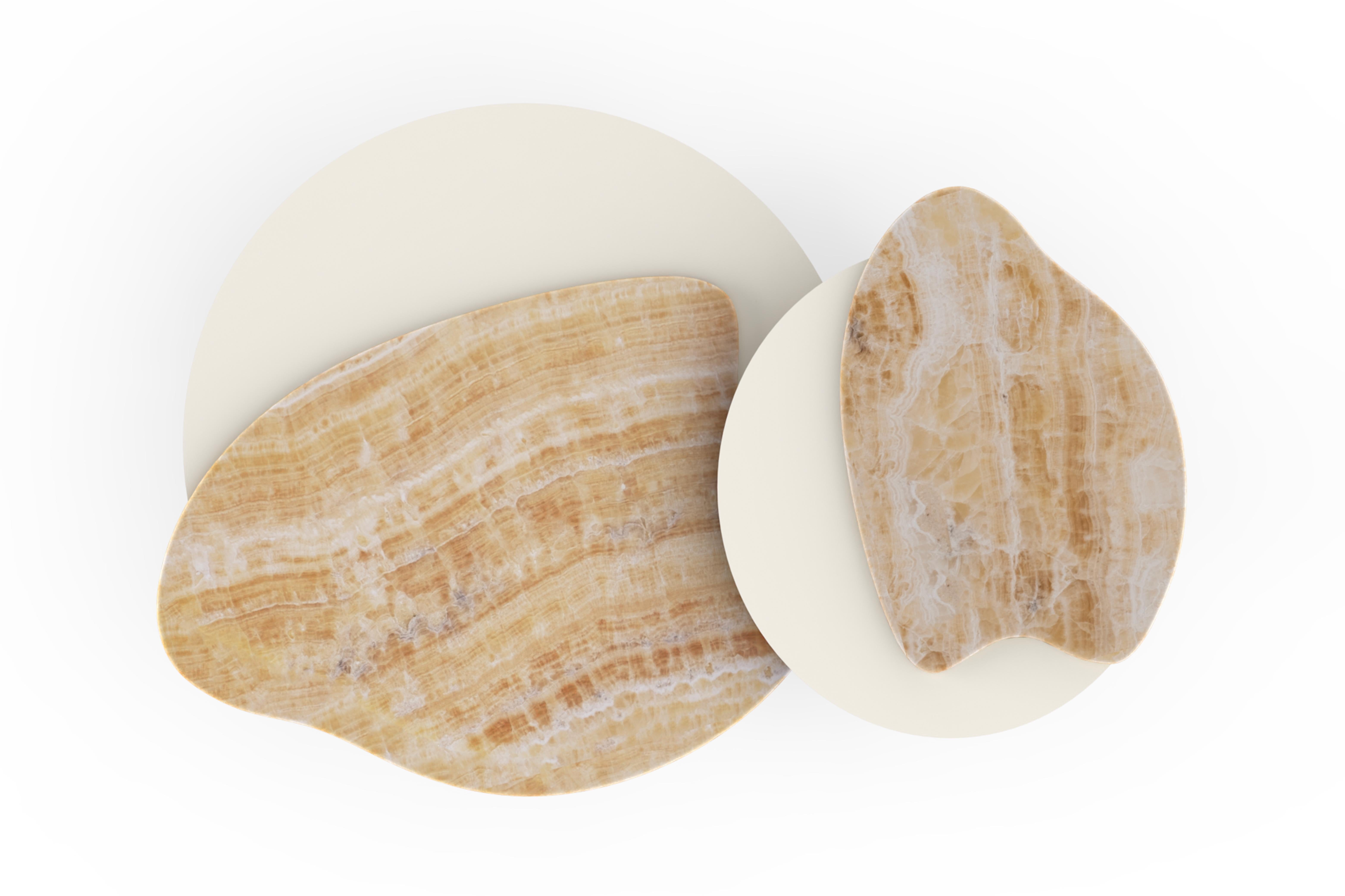 Portoghese Tavolini Bordeira contemporanei, Onyx Miel, Lacca, Greenapple in vendita