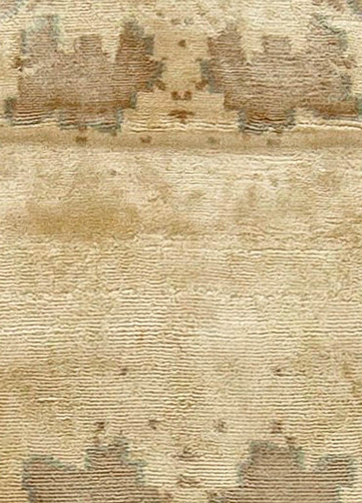 Contemporary Botanic handmade silk rug by Doris Leslie Blau
Size: 3'6