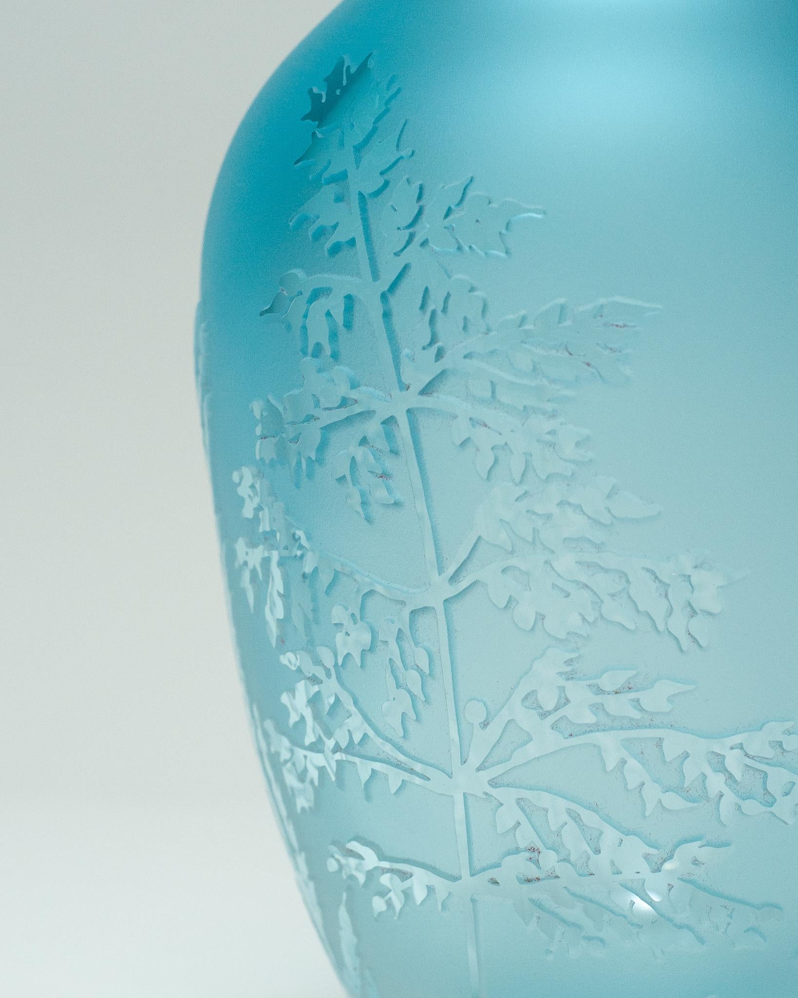 Contemporary Botanical Large Blue Sandblasted and Clear Cut Blown Glass Vase In New Condition In Toronto, ON
