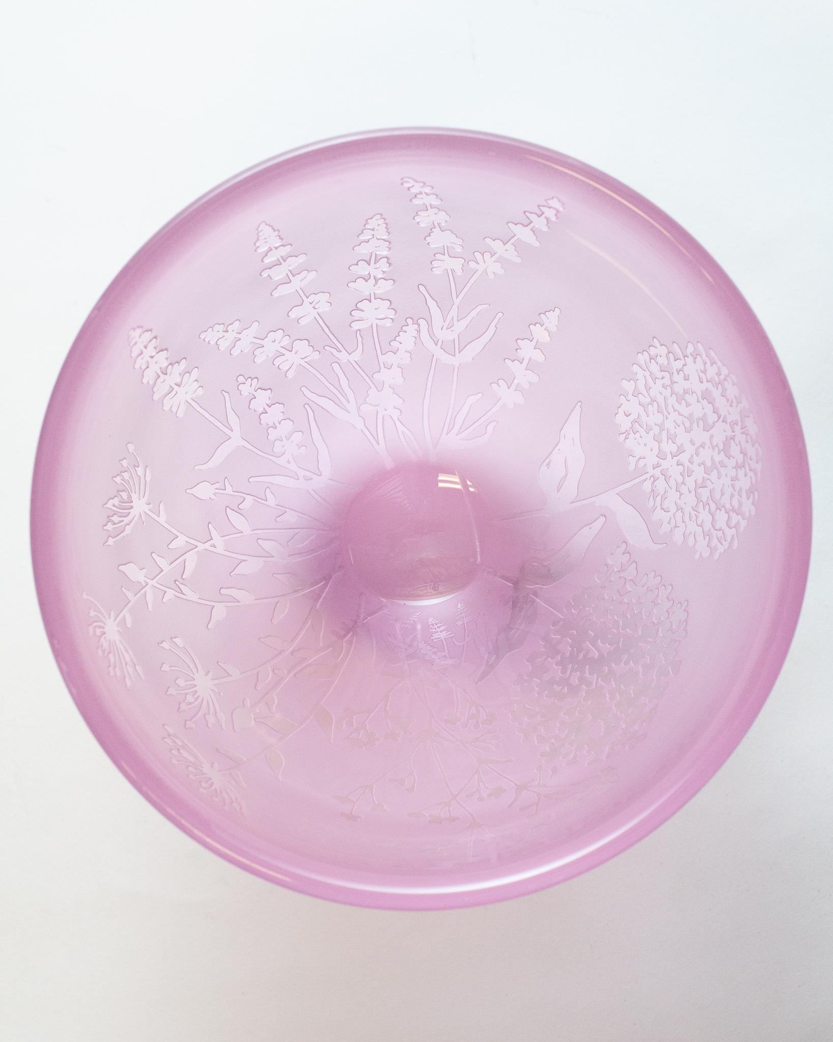 Contemporary Botanical Large Pink Sandblasted and Clear Cut Blown Glass Bowl In New Condition In Toronto, ON