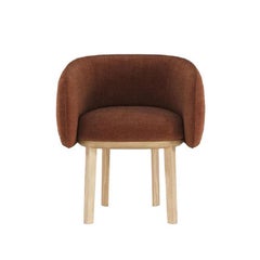 Contemporary Bouclé Dining Chair with Curvy Silhouette