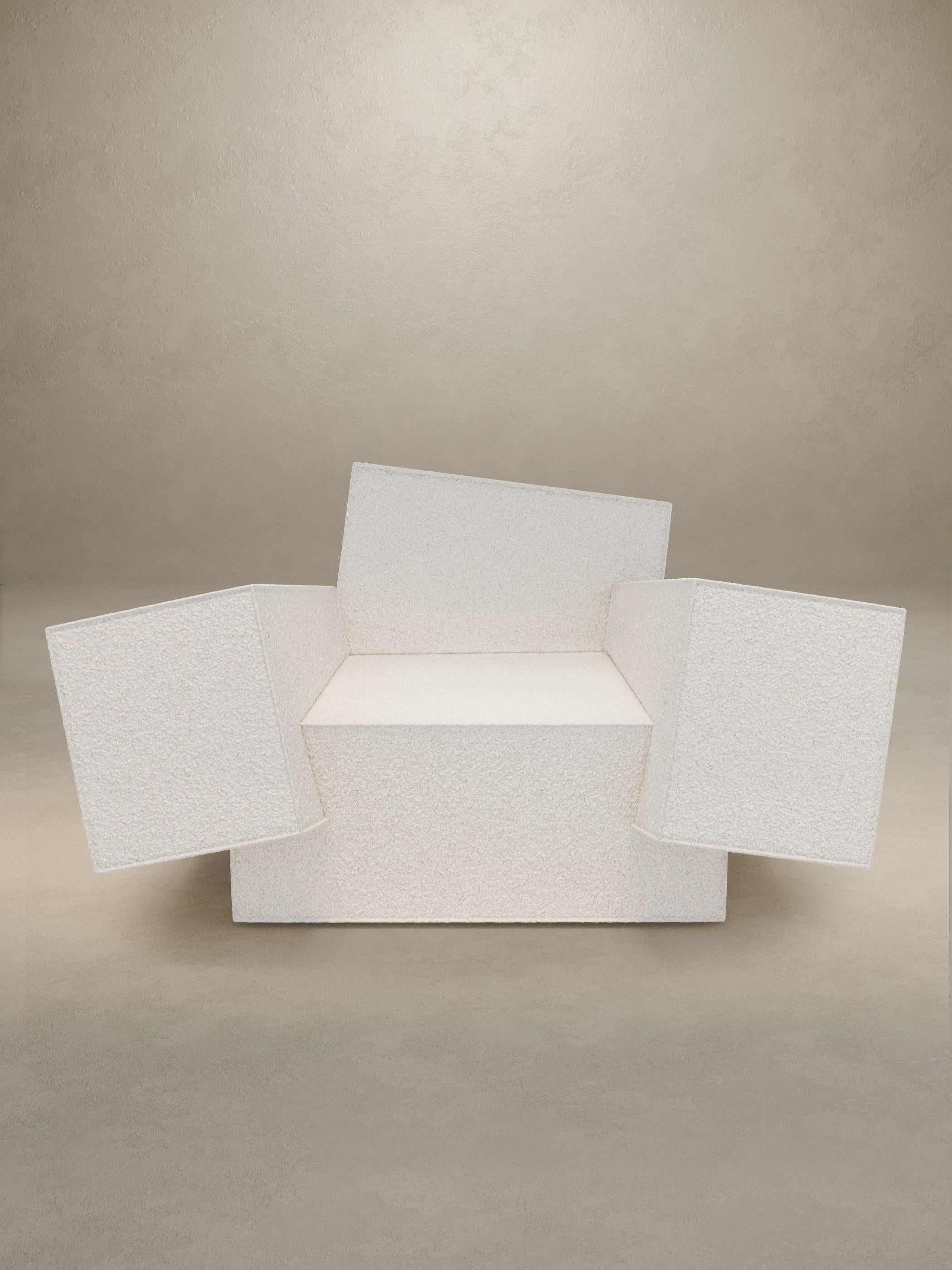 Olga Engels est une designer d'intérieur et de produits russe à succès, qui mélange harmonieusement le luxe et le minimalisme, la fonctionnalité et l'ergonomie avec une humeur légère et une touche d'ironie. Ses projets sont toujours remplis d'objets