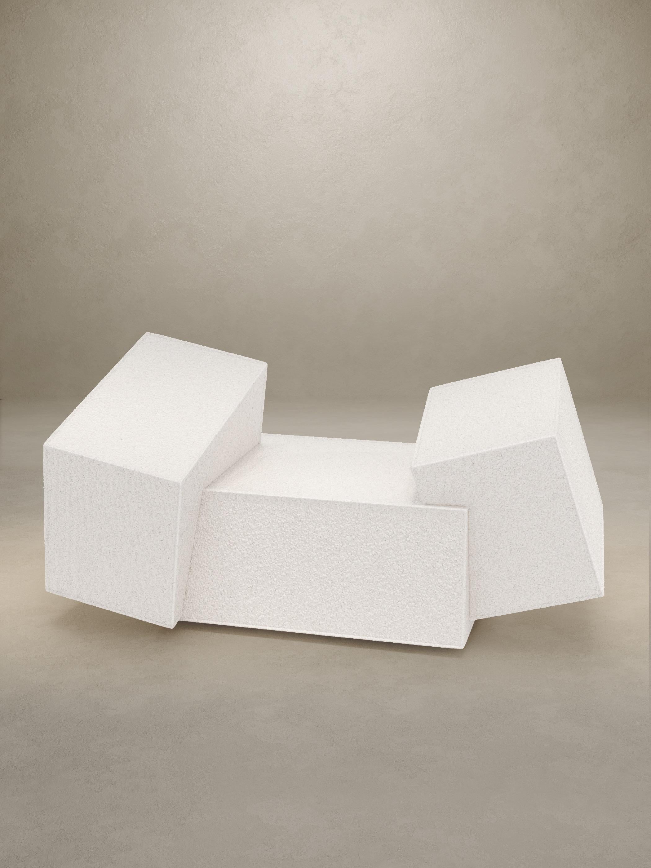 Olga Engel è una designer d'interni e di prodotti russa di successo, che mescola armoniosamente lusso e minimalismo, funzionalità ed ergonomia con un umore leggero e un tocco di ironia. I suoi progetti sono sempre pieni di oggetti creati da lei