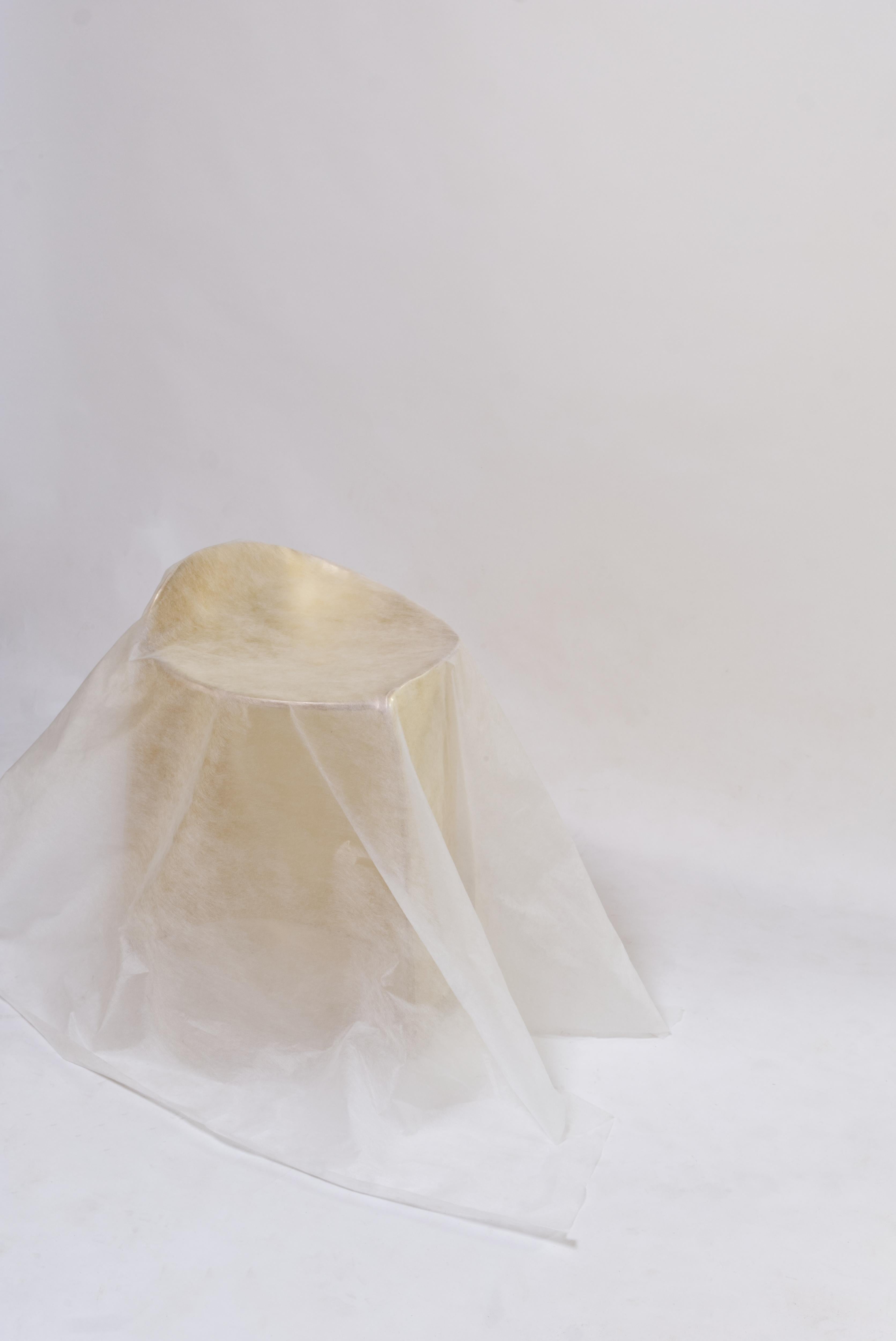 Hand-Crafted Contemporary brass Calle stool with organic shape For Sale